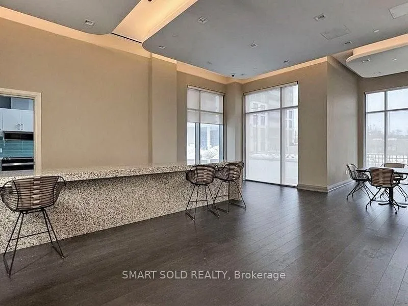 20 Meadowglen Place #329