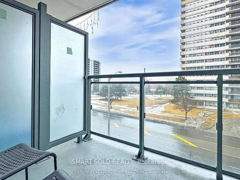 20 Meadowglen Place #329