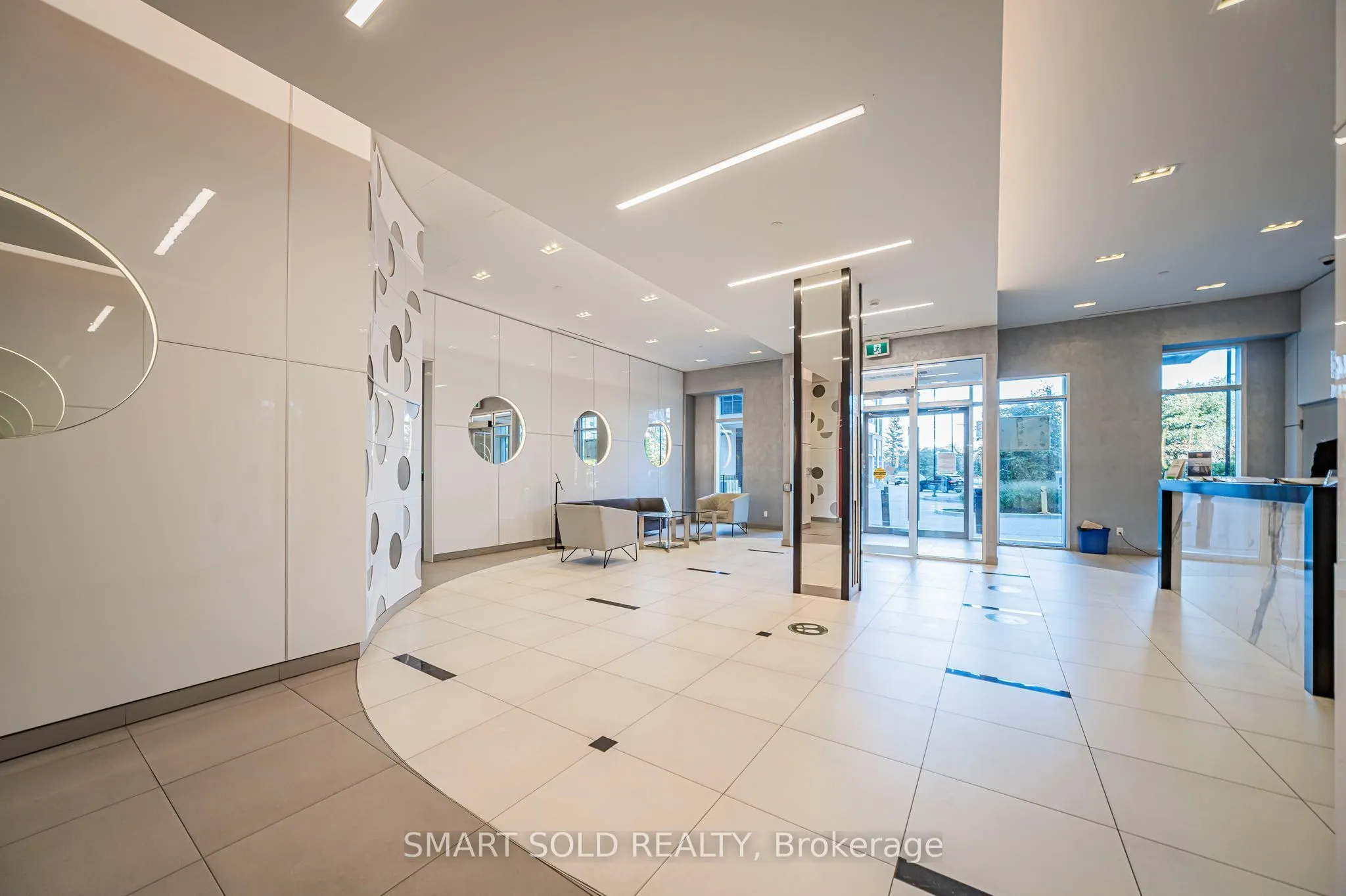 20 Meadowglen Place #329
