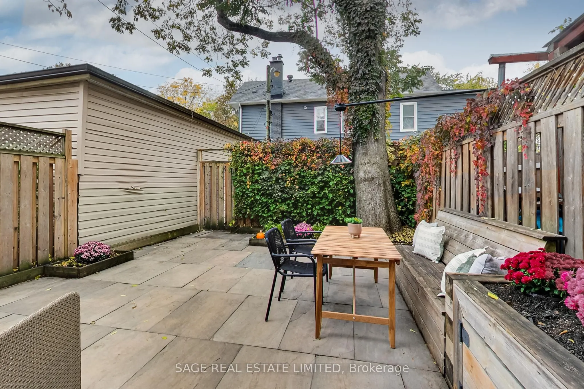 346 Leslie Street