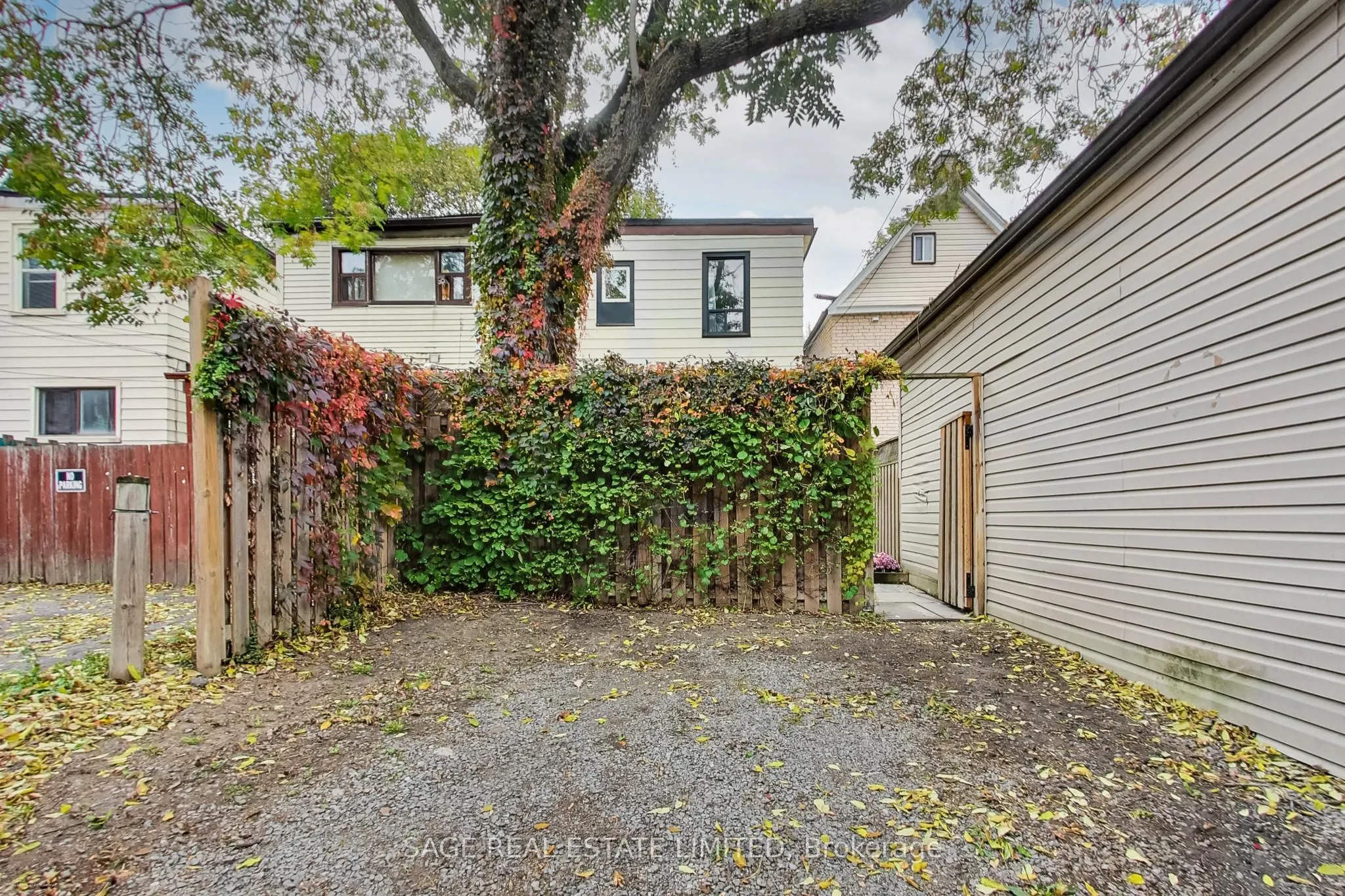 346 Leslie Street