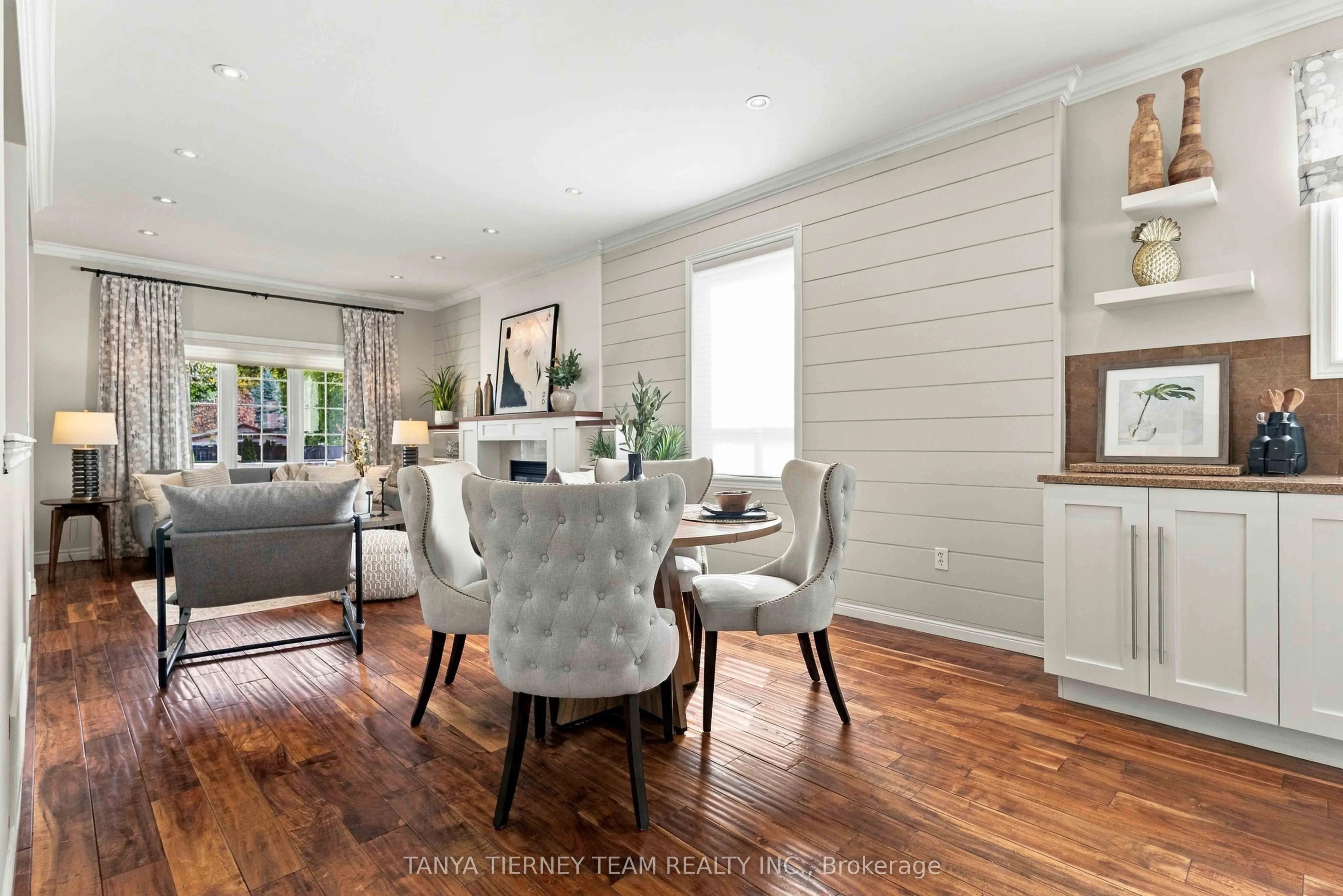 4 Branthaven Court