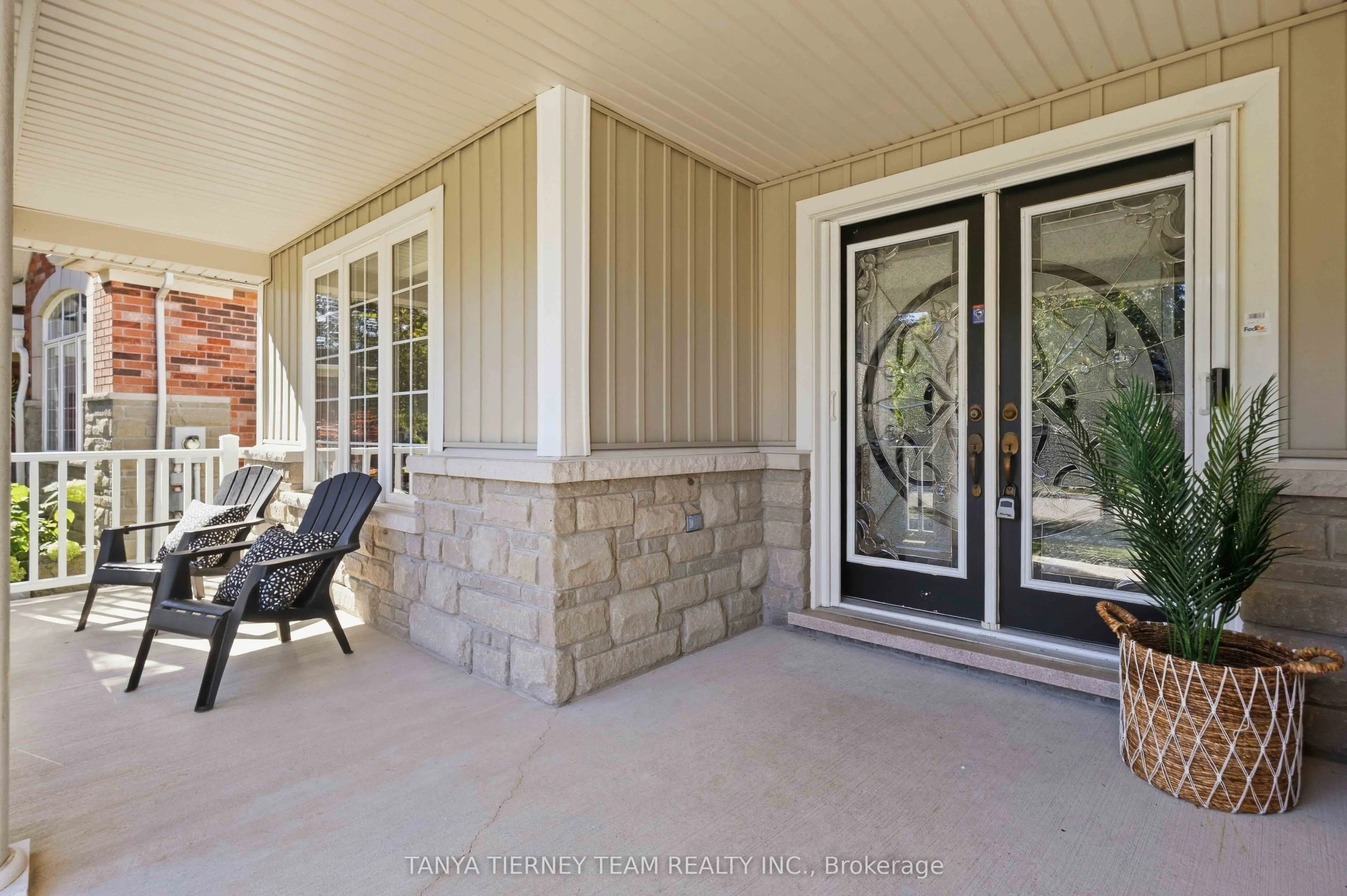 4 Branthaven Court