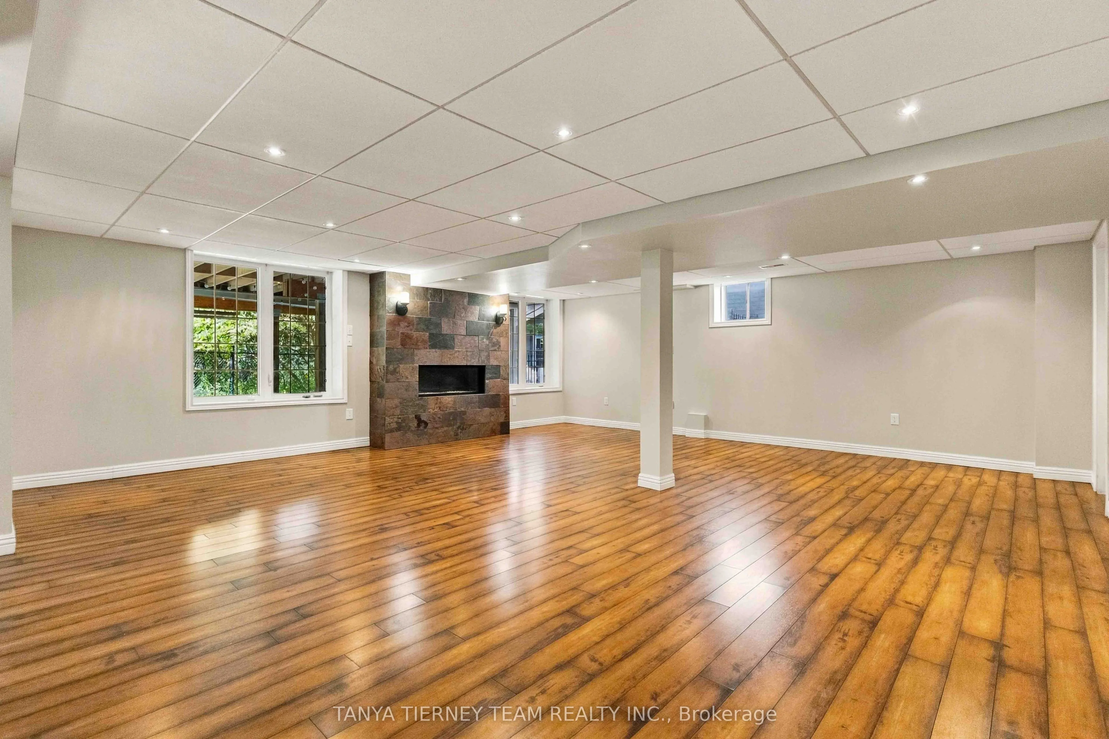 4 Branthaven Court