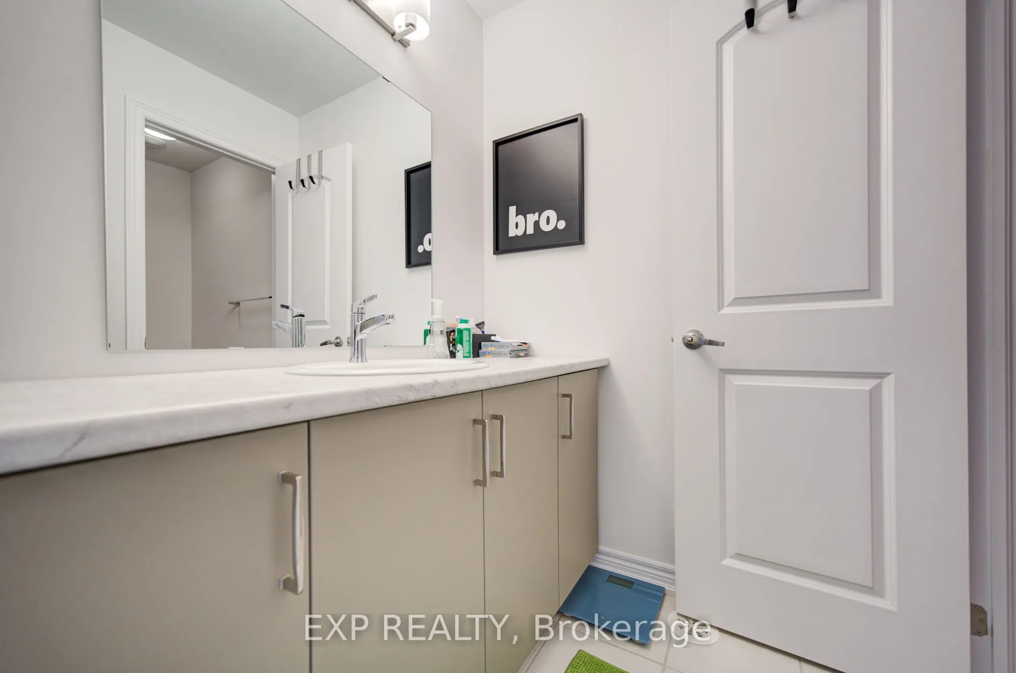 29 Sorbara Way