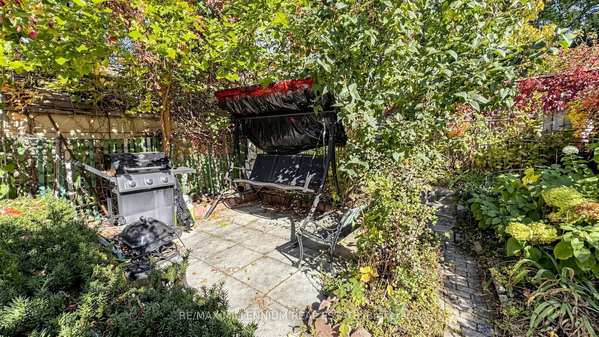 1159 Woodbine Avenue