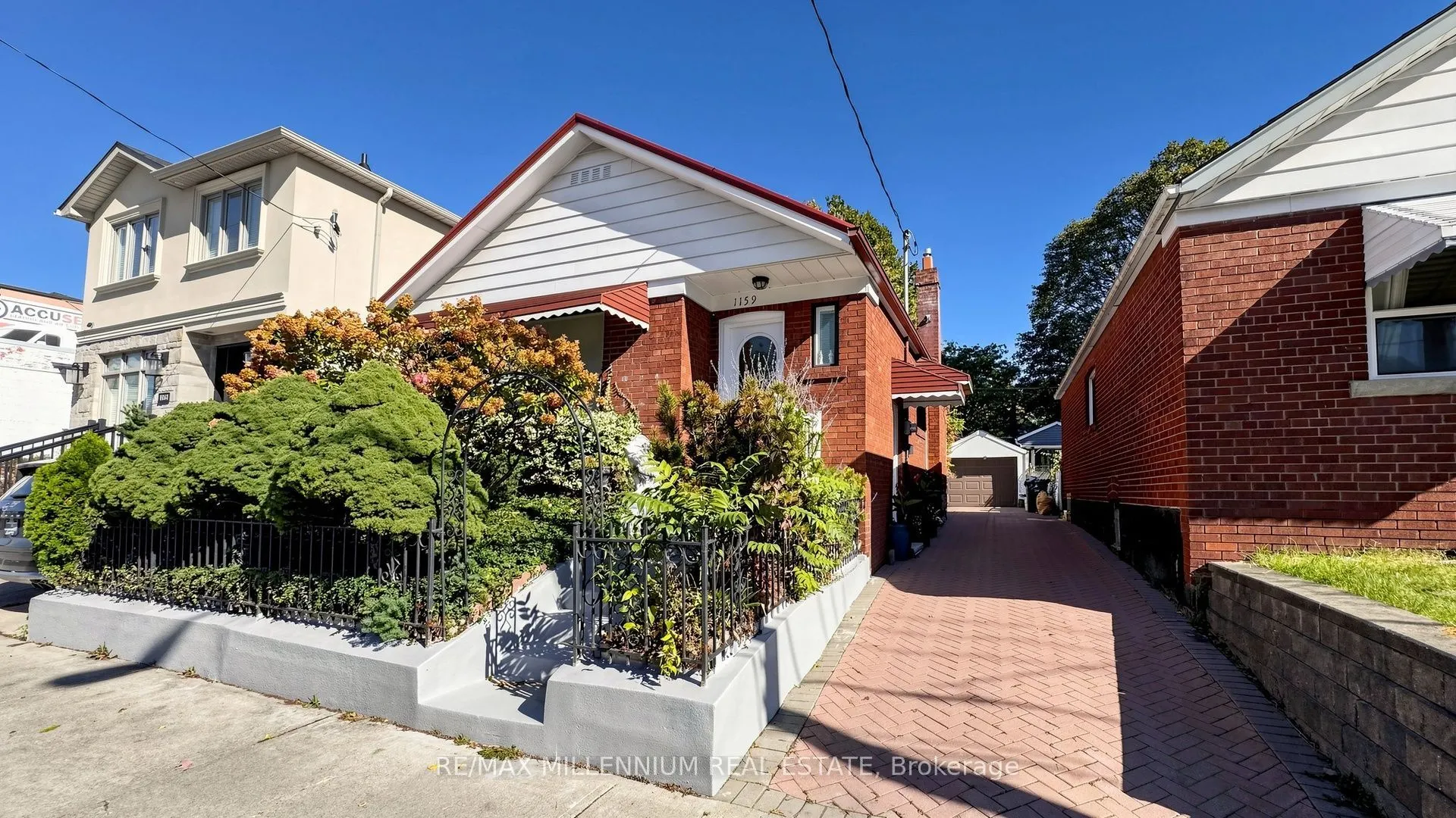 1159 Woodbine Avenue