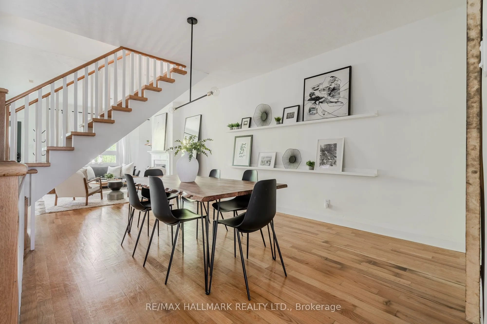 9 Prust Avenue