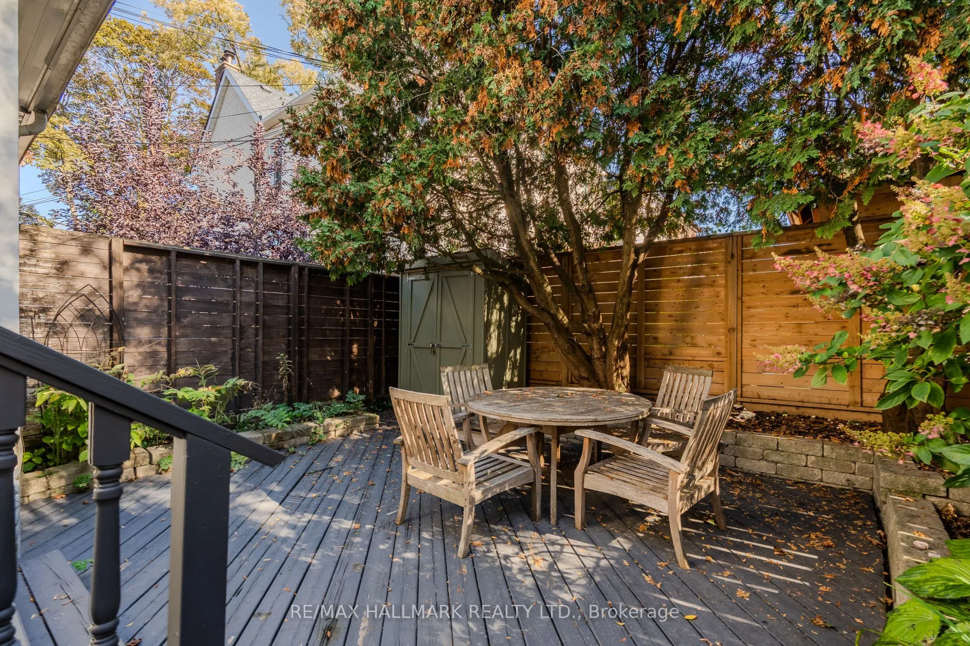 9 Prust Avenue