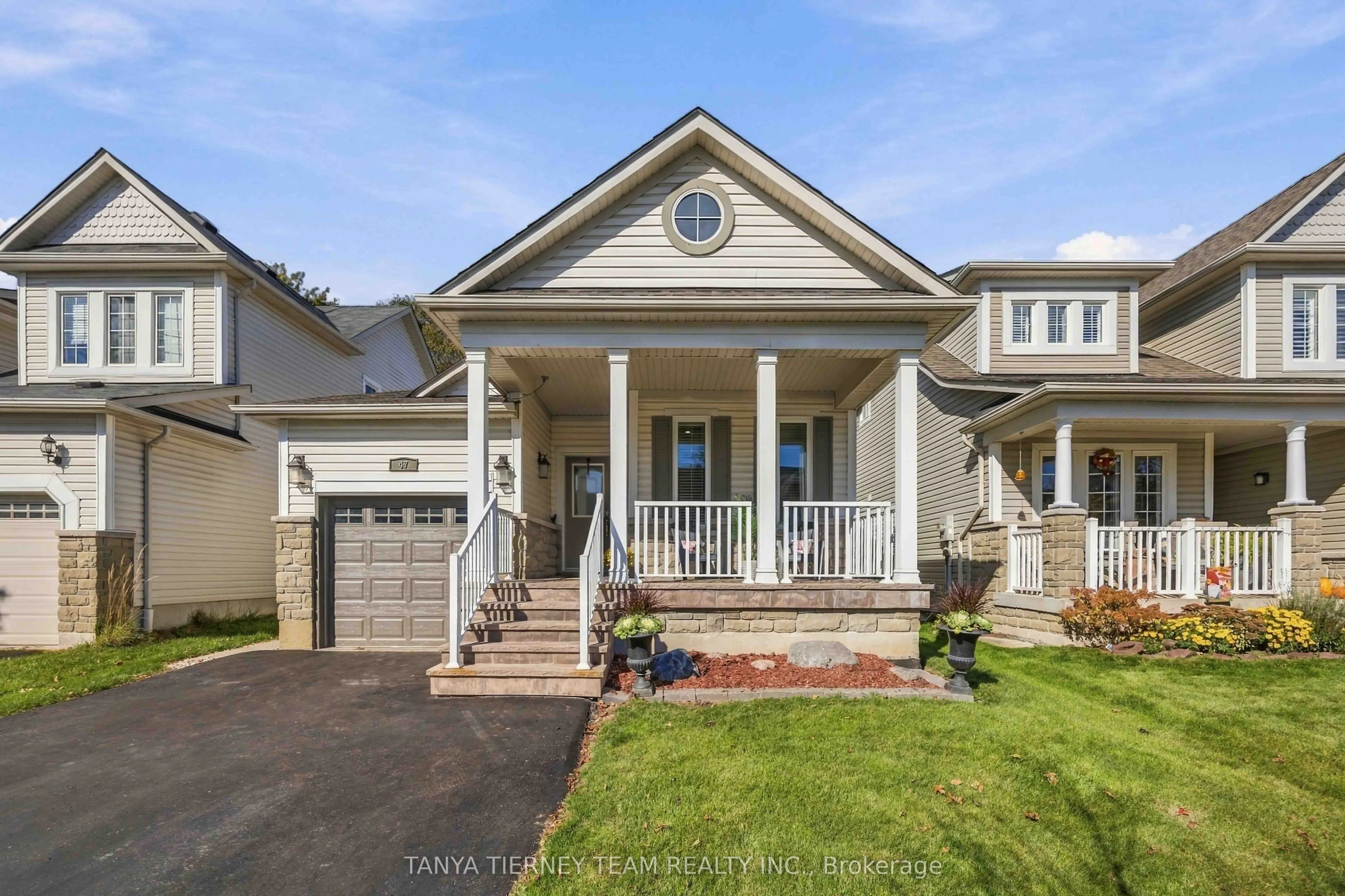 47 Mikayla Crescent