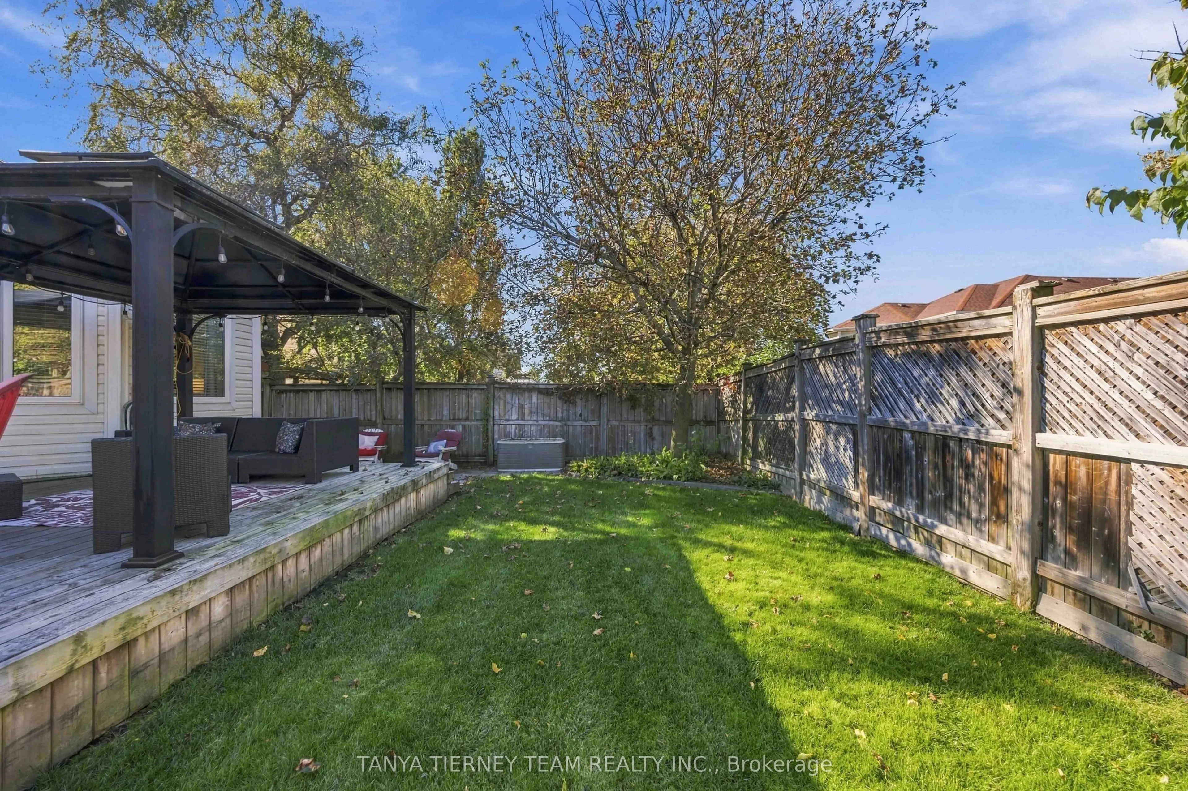 47 Mikayla Crescent