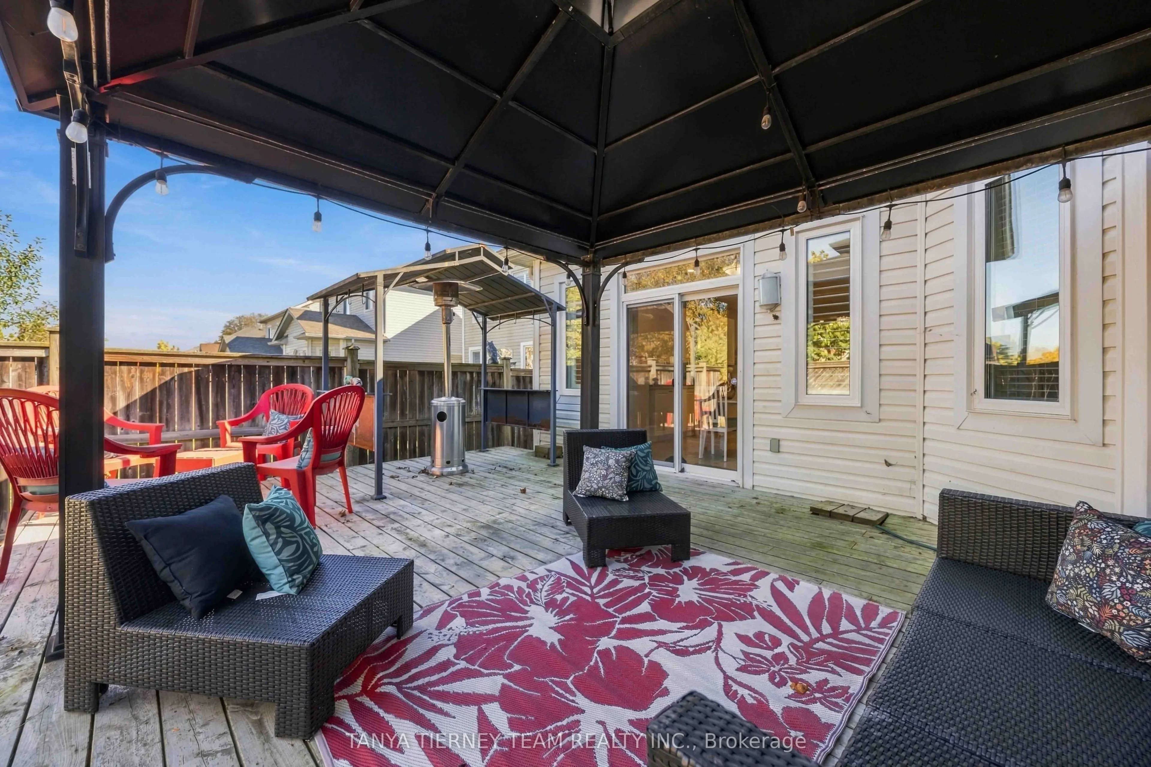 47 Mikayla Crescent