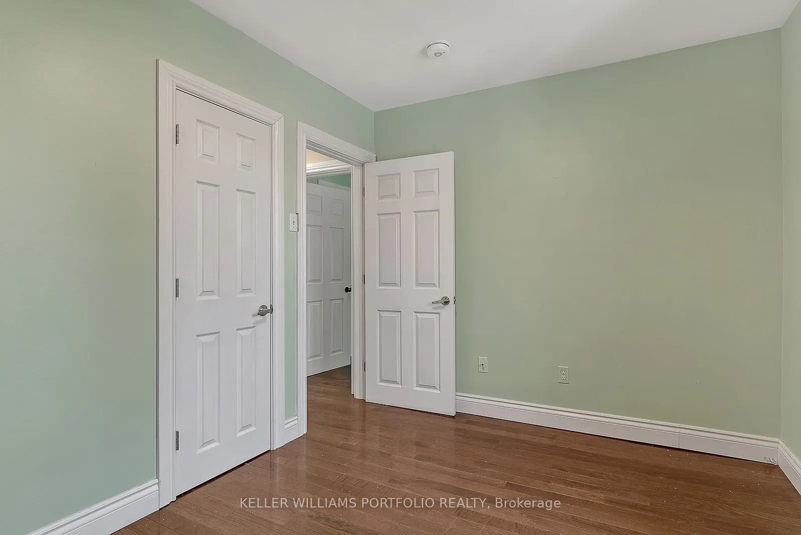 1519 Lakeside Street #Main Flr
