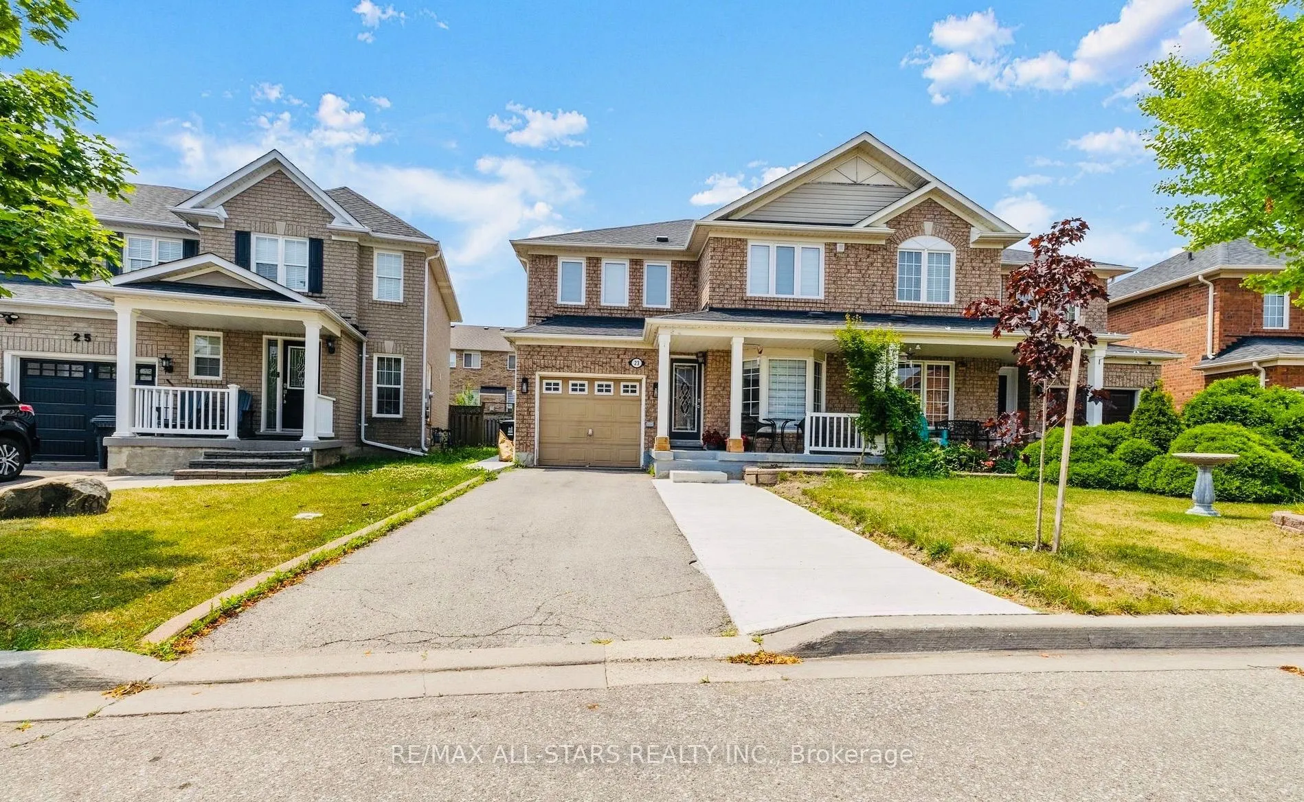 23 Hyacinth Crescent #Basement