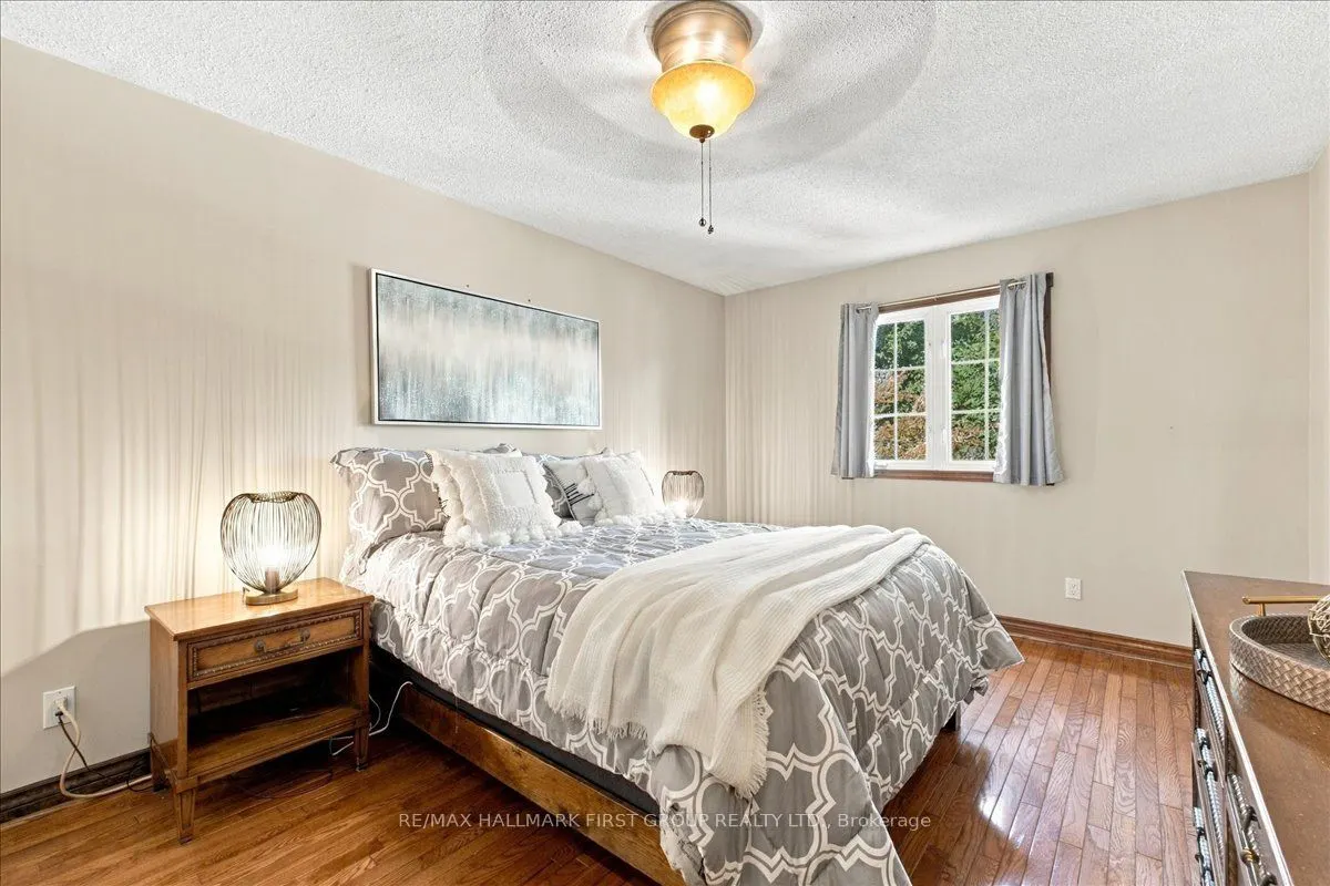 23 Flowers Crescent
