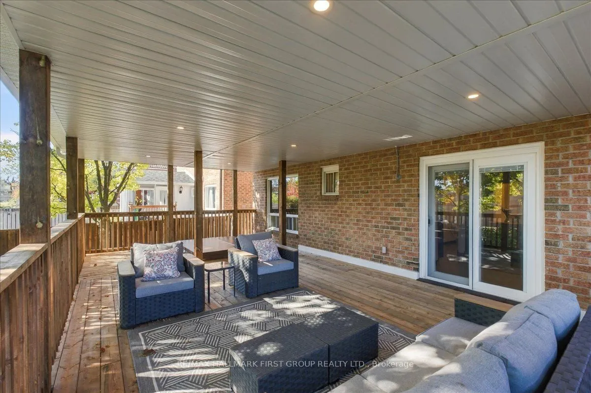 23 Flowers Crescent