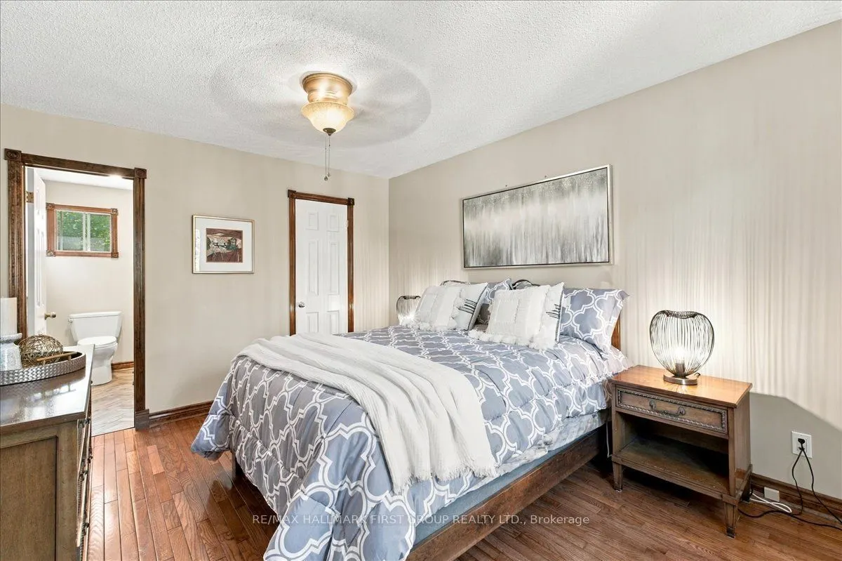 23 Flowers Crescent