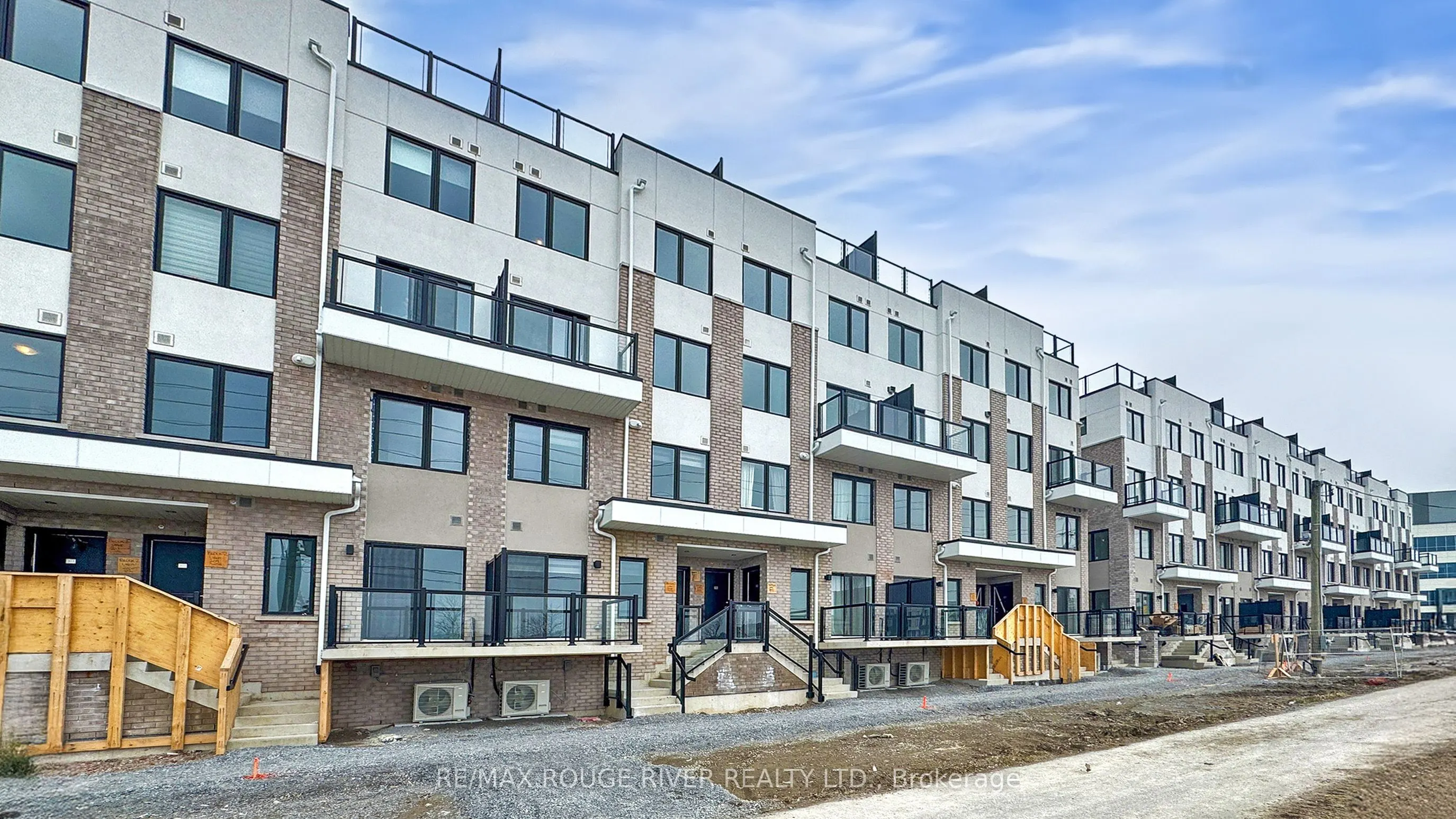 1695 Dersan Street #308