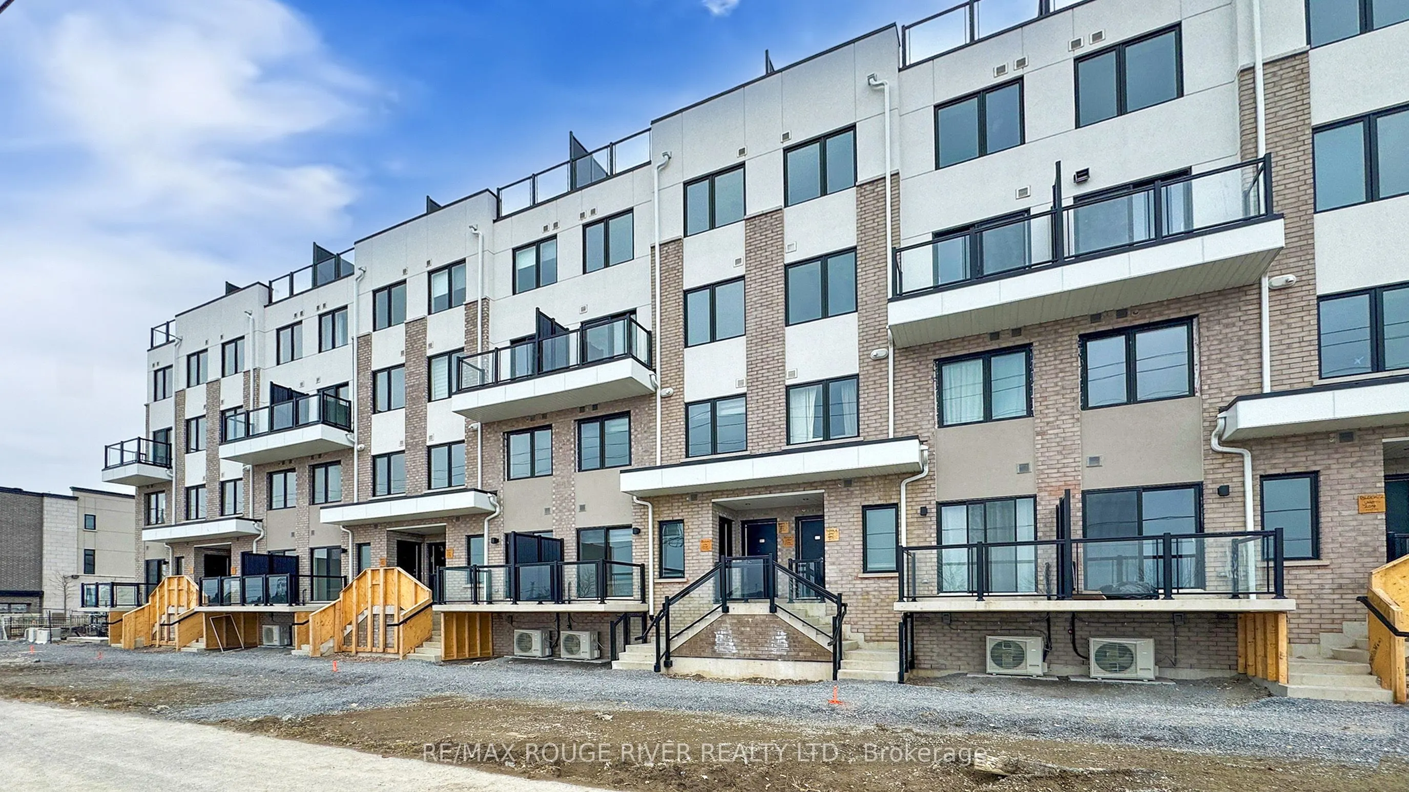 1695 Dersan Street #308