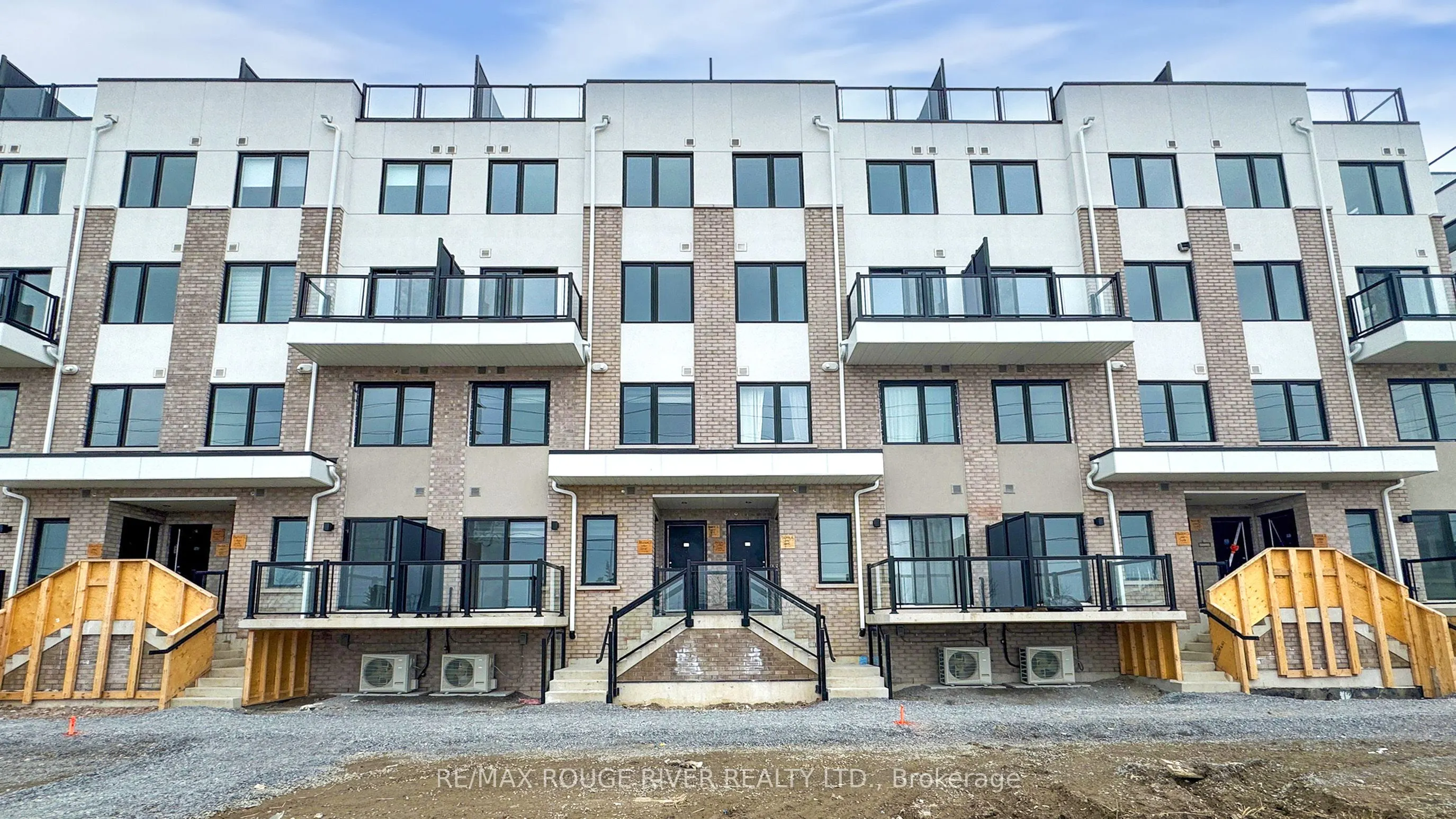 1695 Dersan Street #308