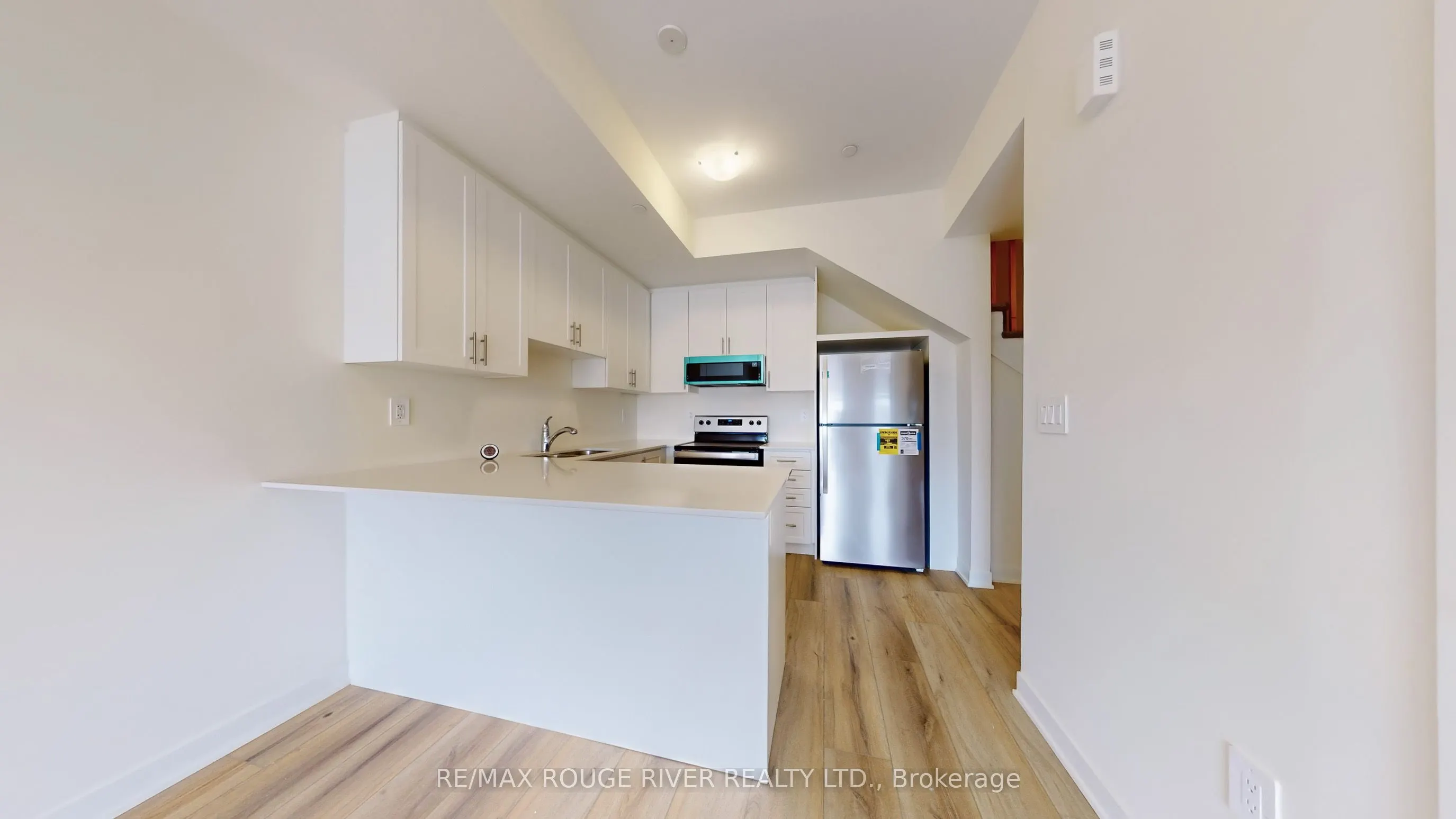1695 Dersan Street #308