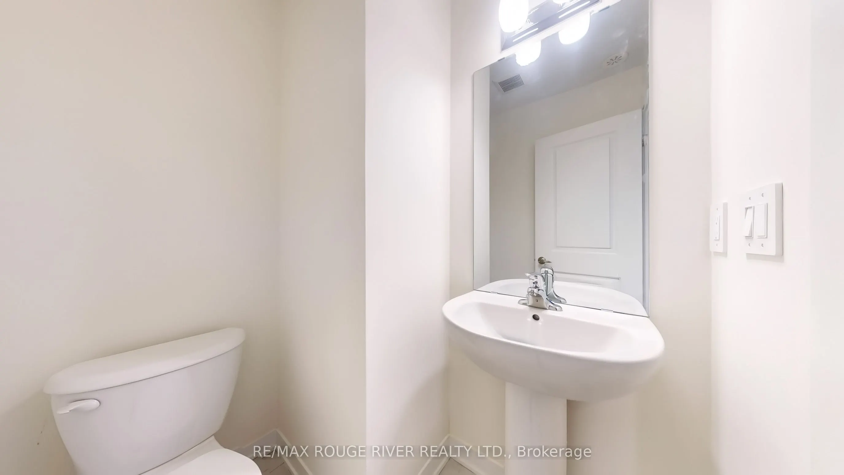 1695 Dersan Street #308