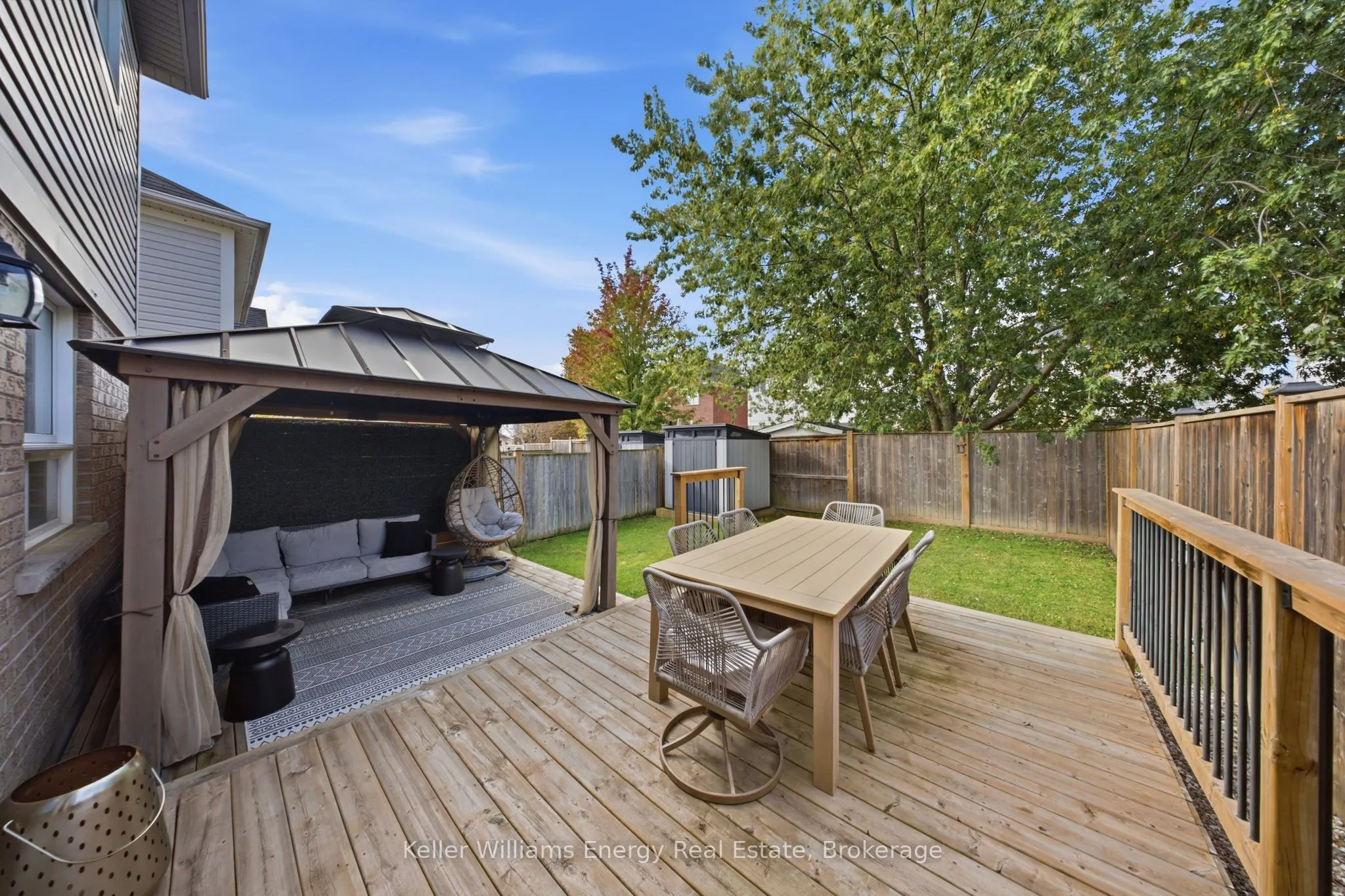 8 Quackenbush Street