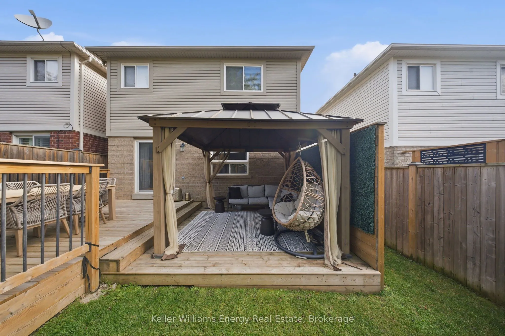 8 Quackenbush Street