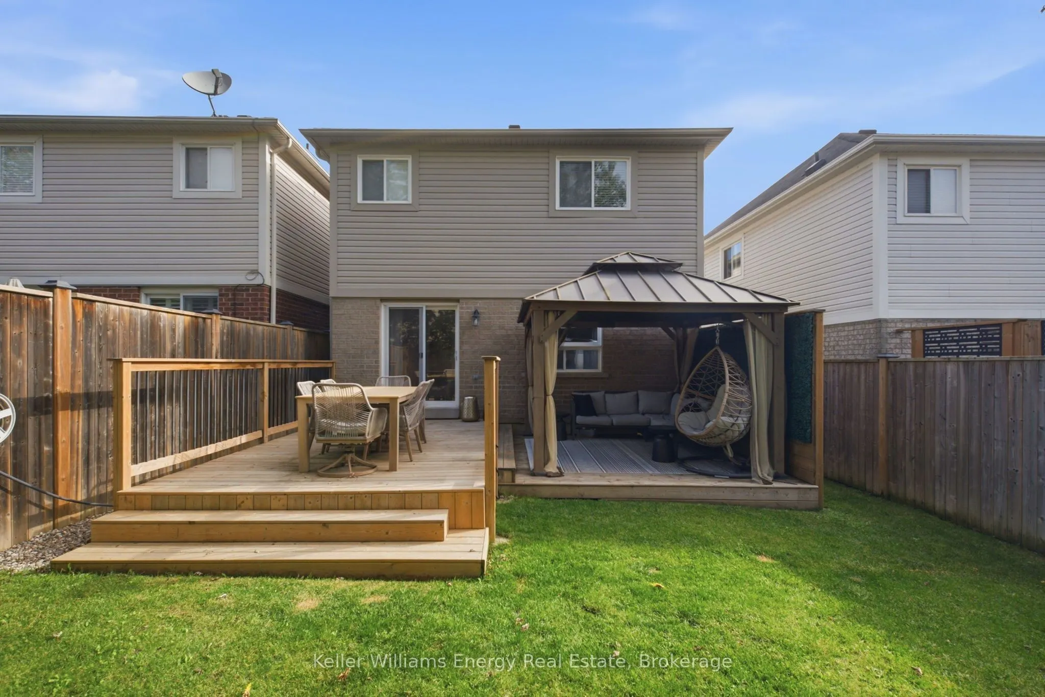 8 Quackenbush Street