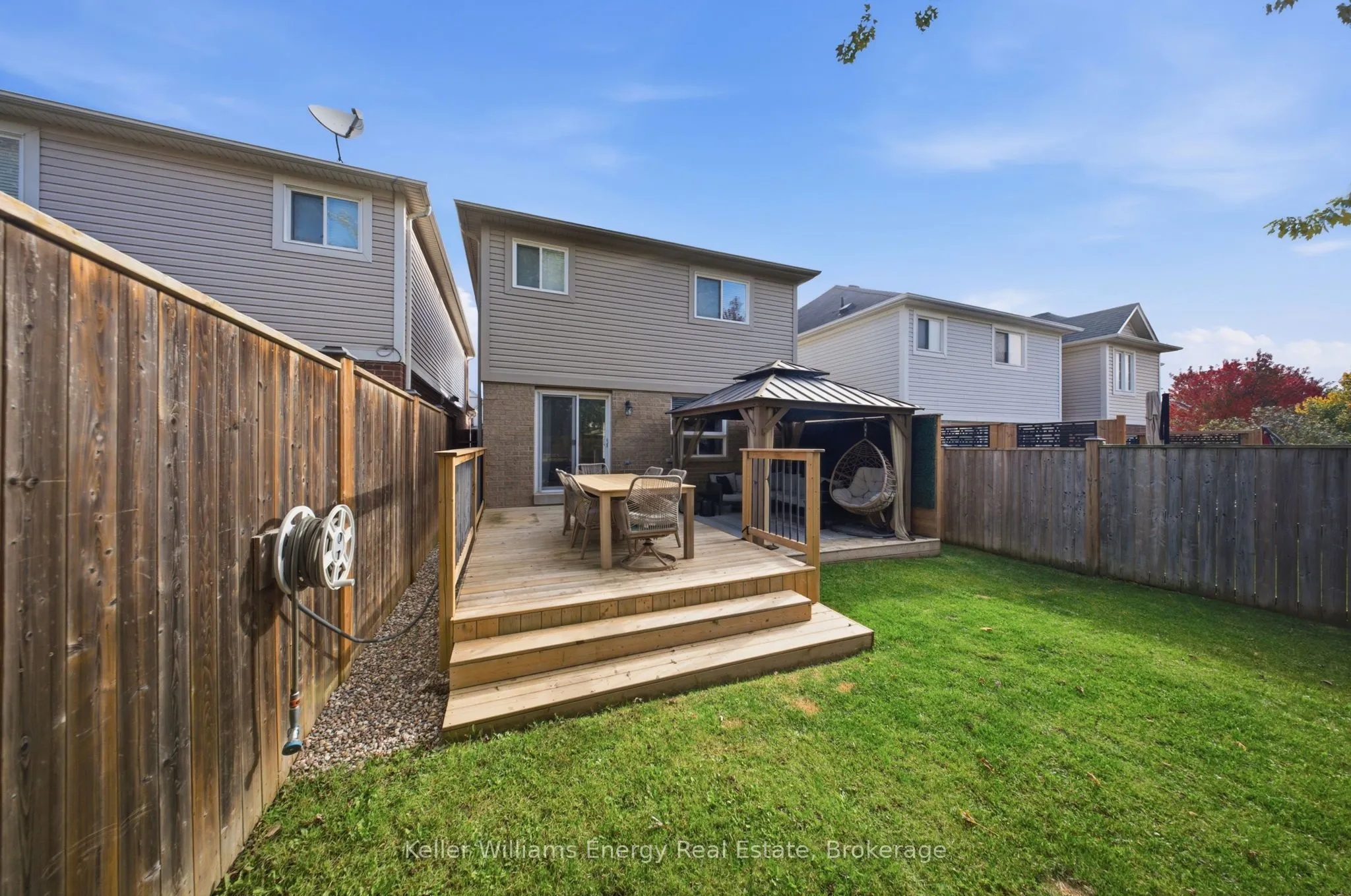 8 Quackenbush Street