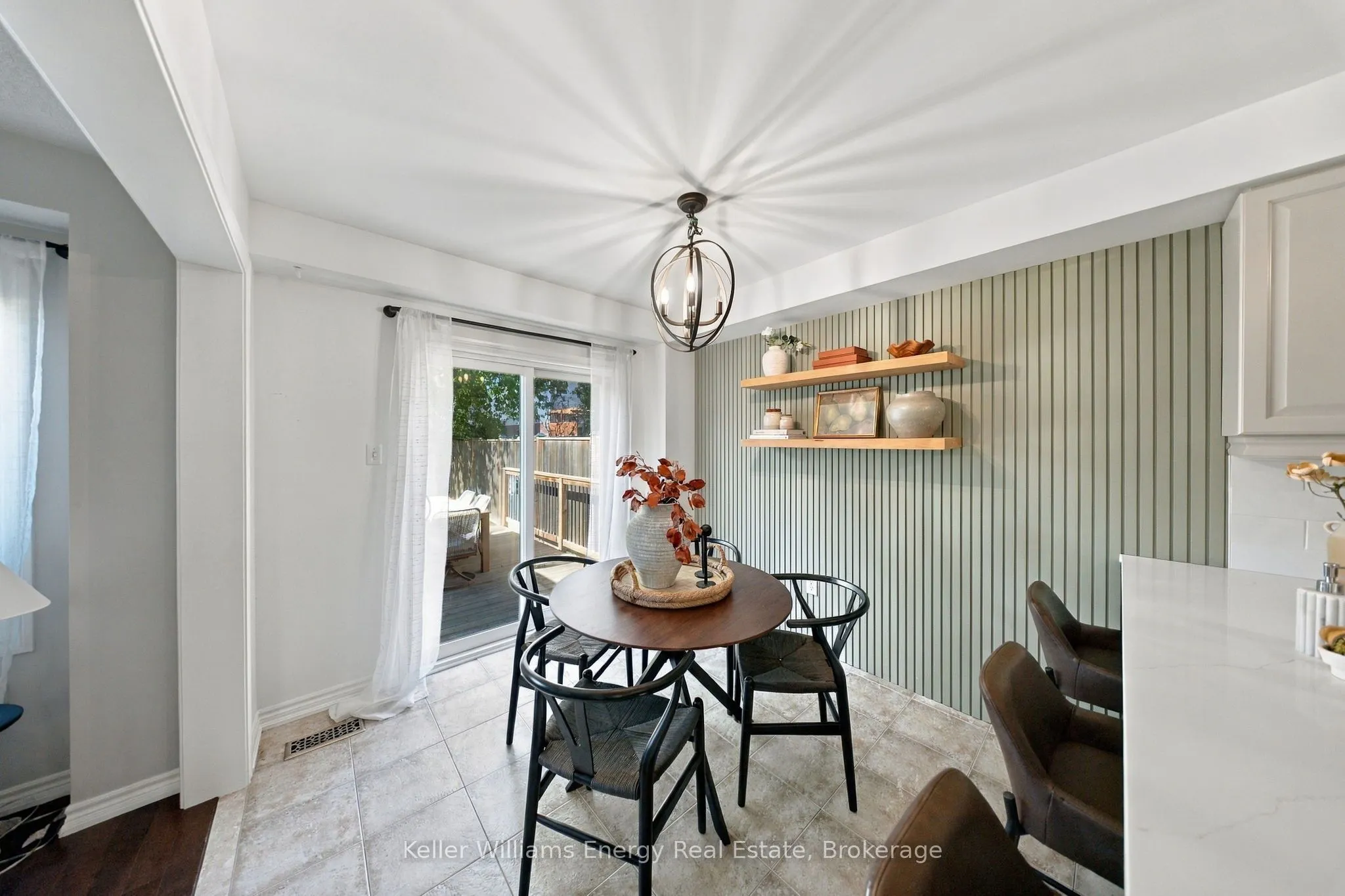 8 Quackenbush Street