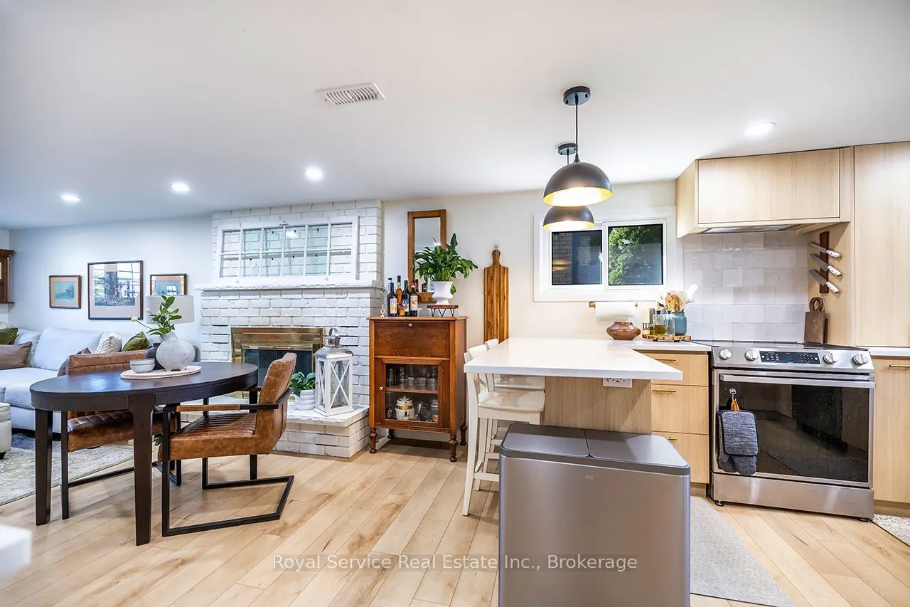 102 Foxhunt Trail