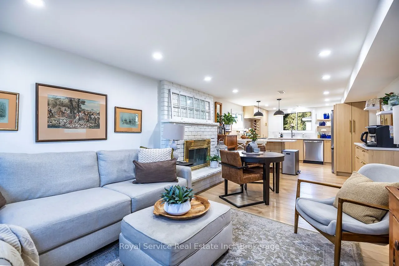 102 Foxhunt Trail