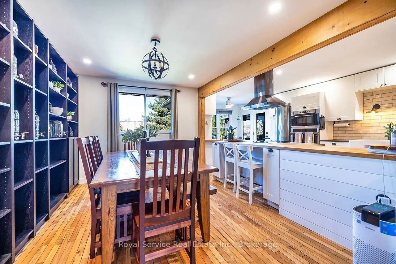 102 Foxhunt Trail