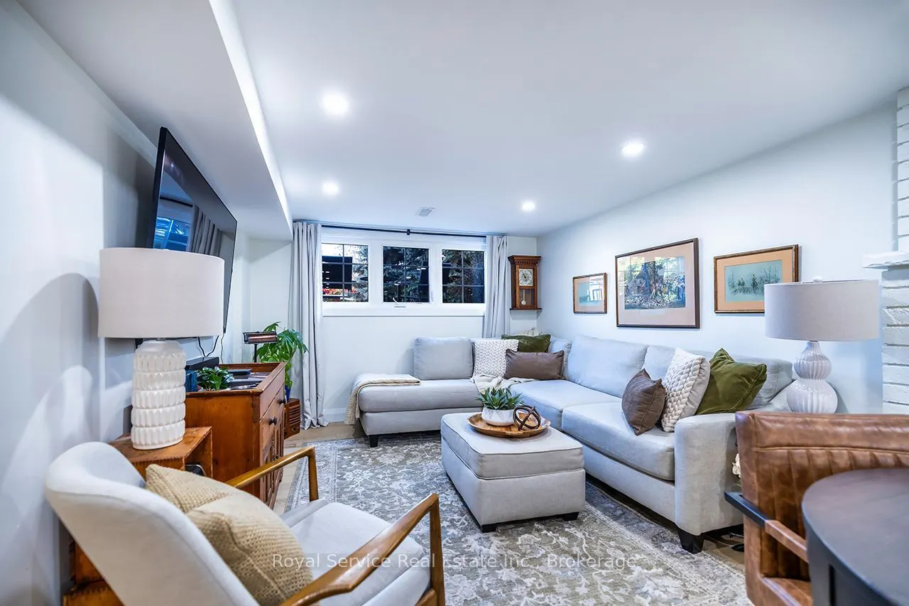 102 Foxhunt Trail