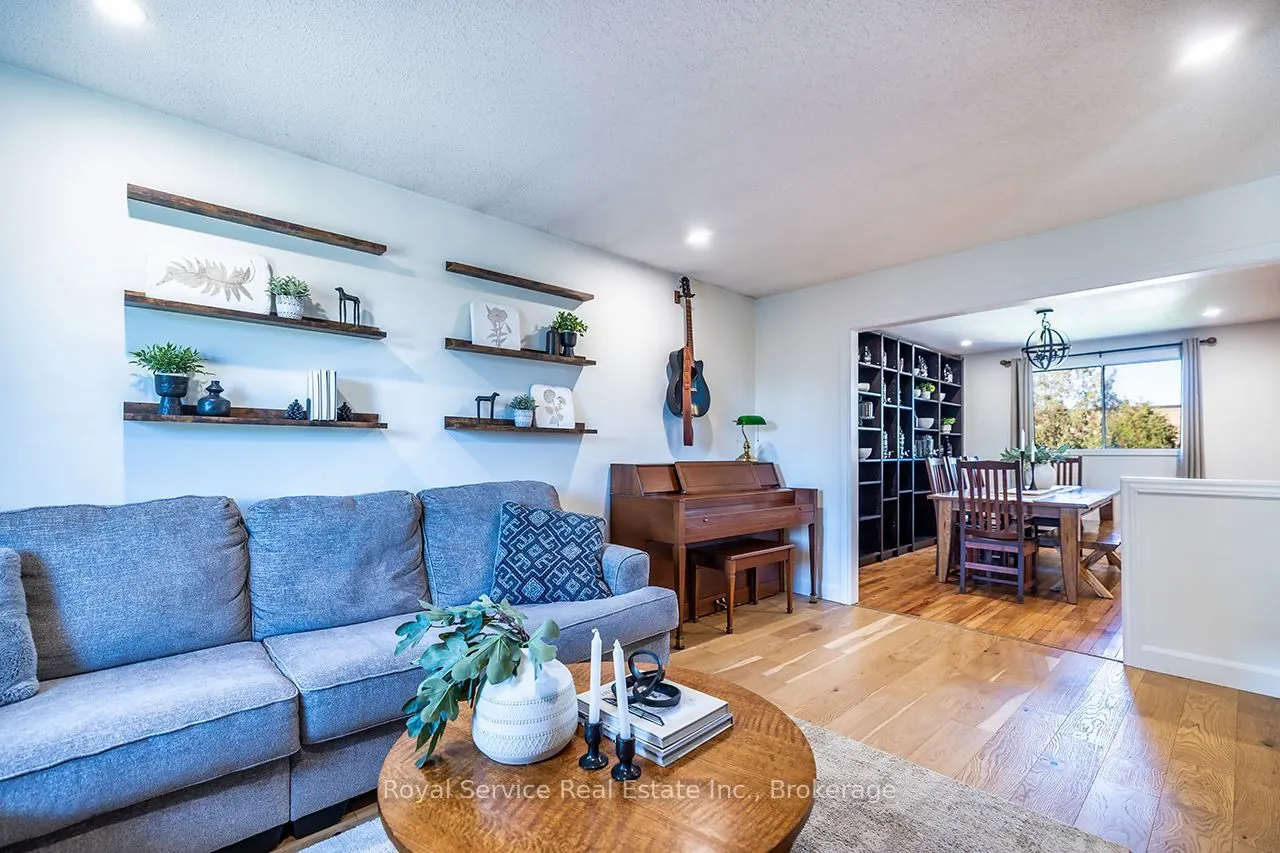 102 Foxhunt Trail
