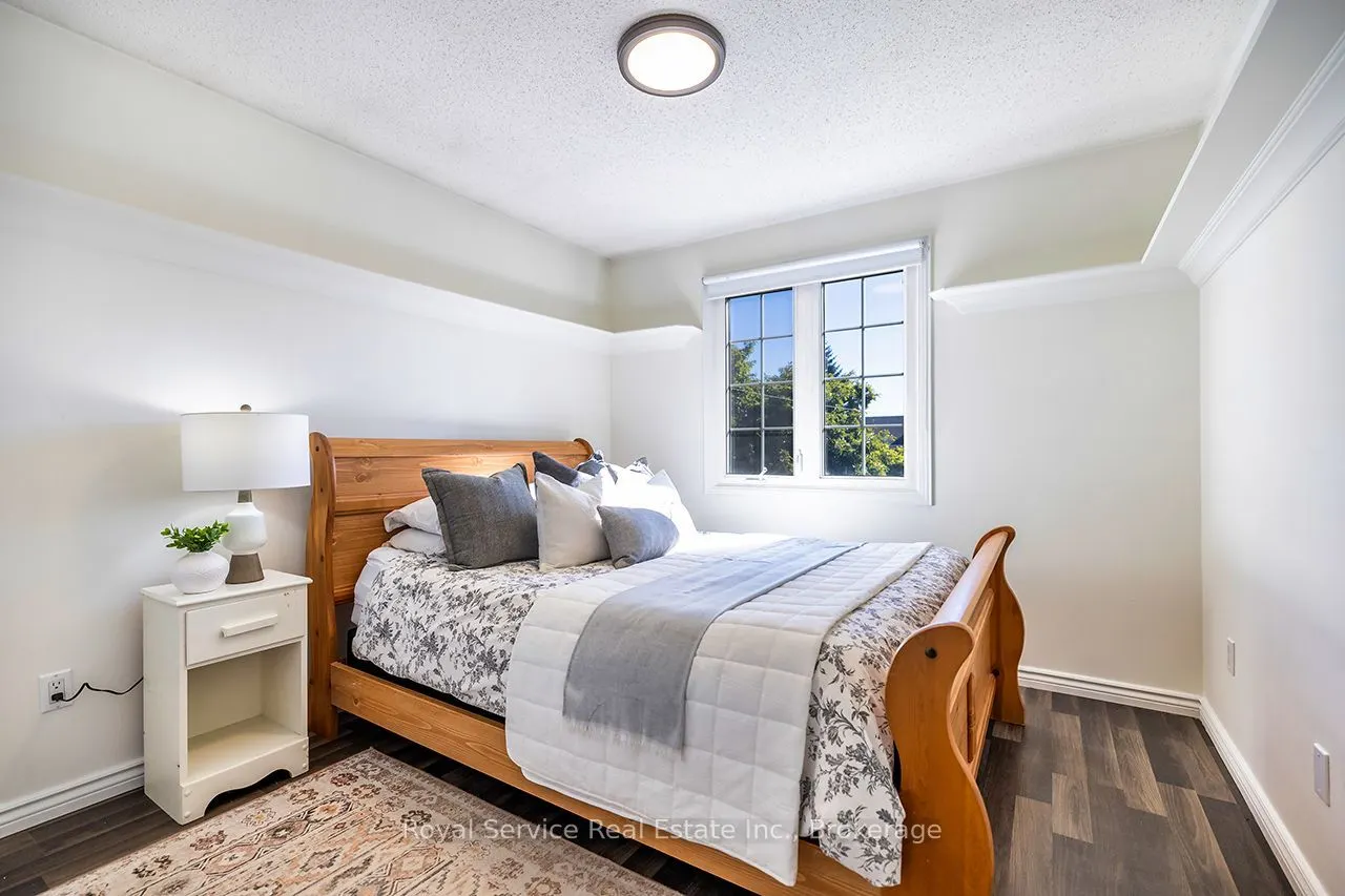 102 Foxhunt Trail