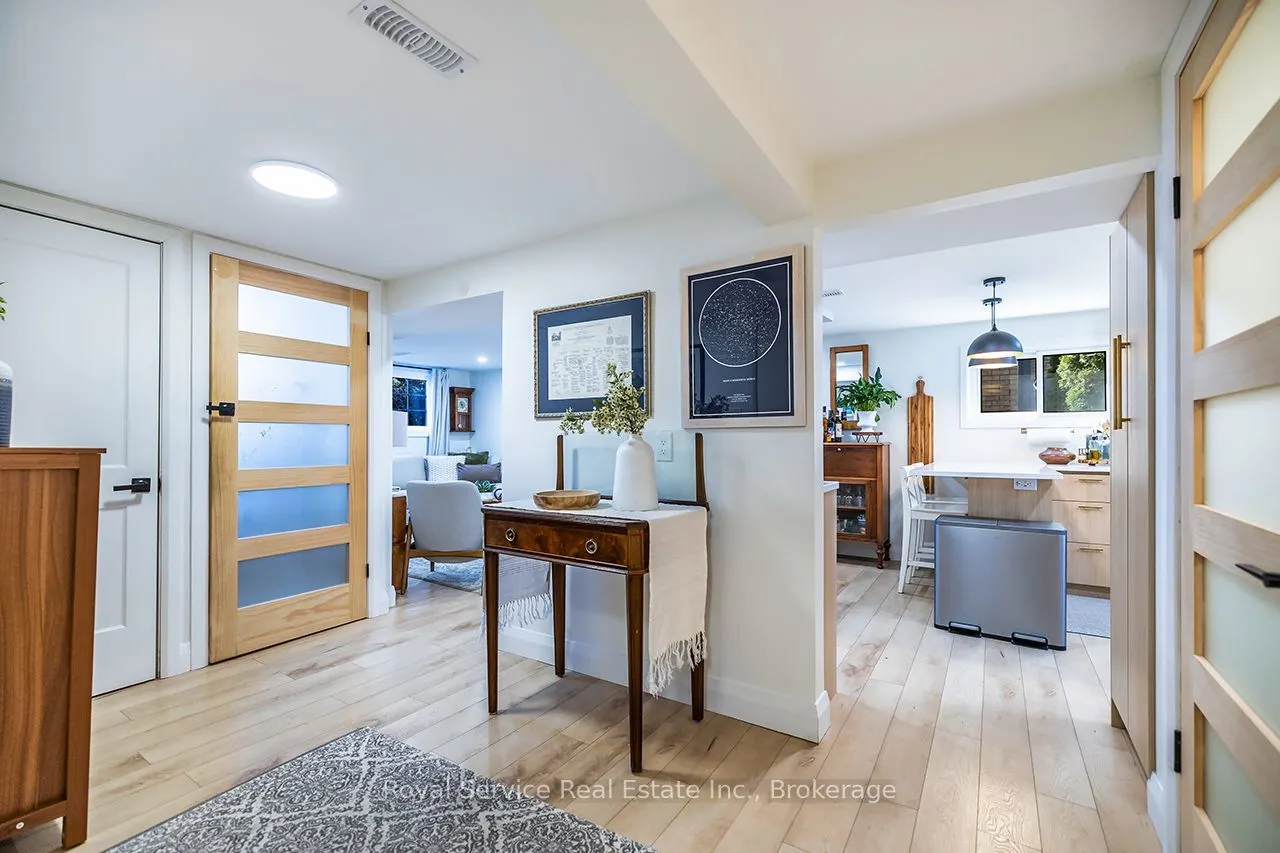 102 Foxhunt Trail