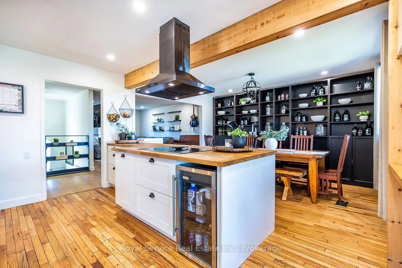 102 Foxhunt Trail