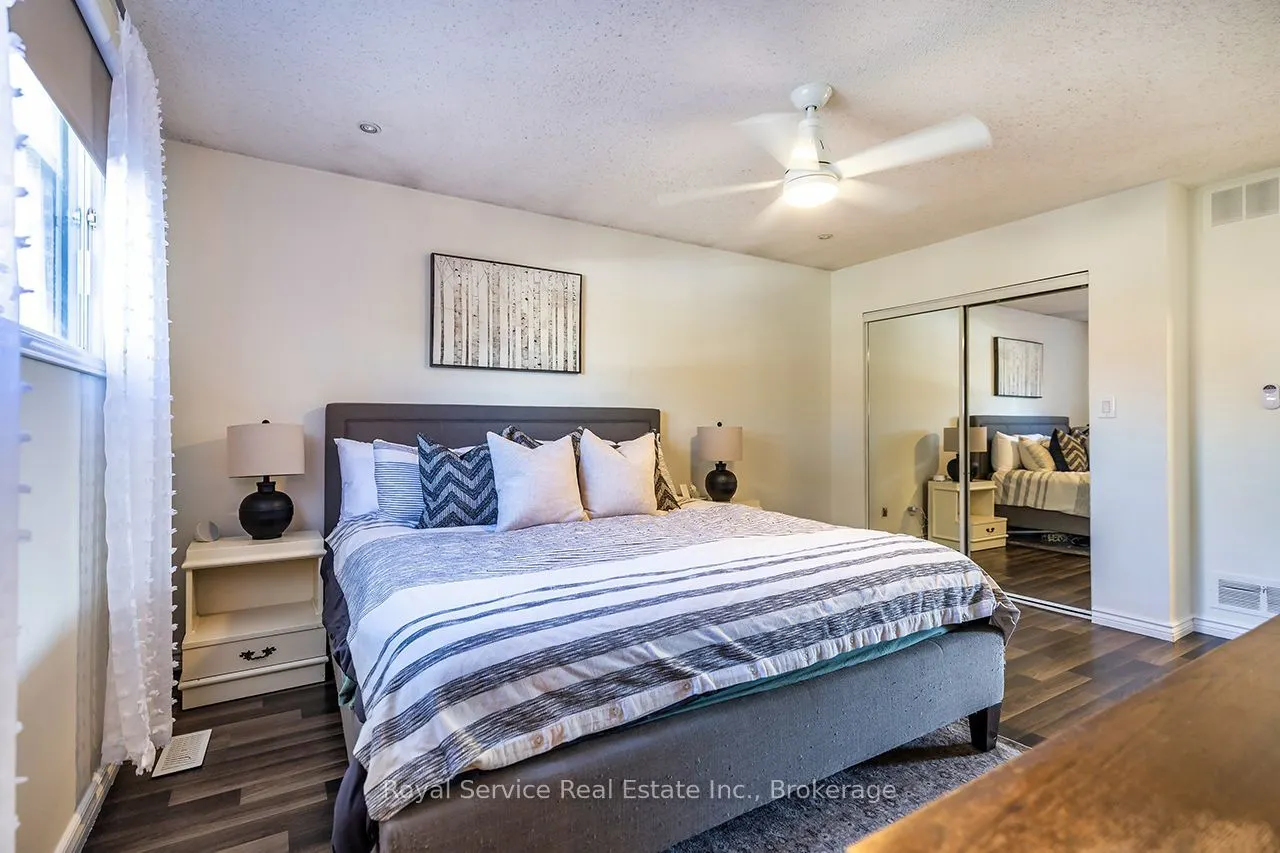 102 Foxhunt Trail