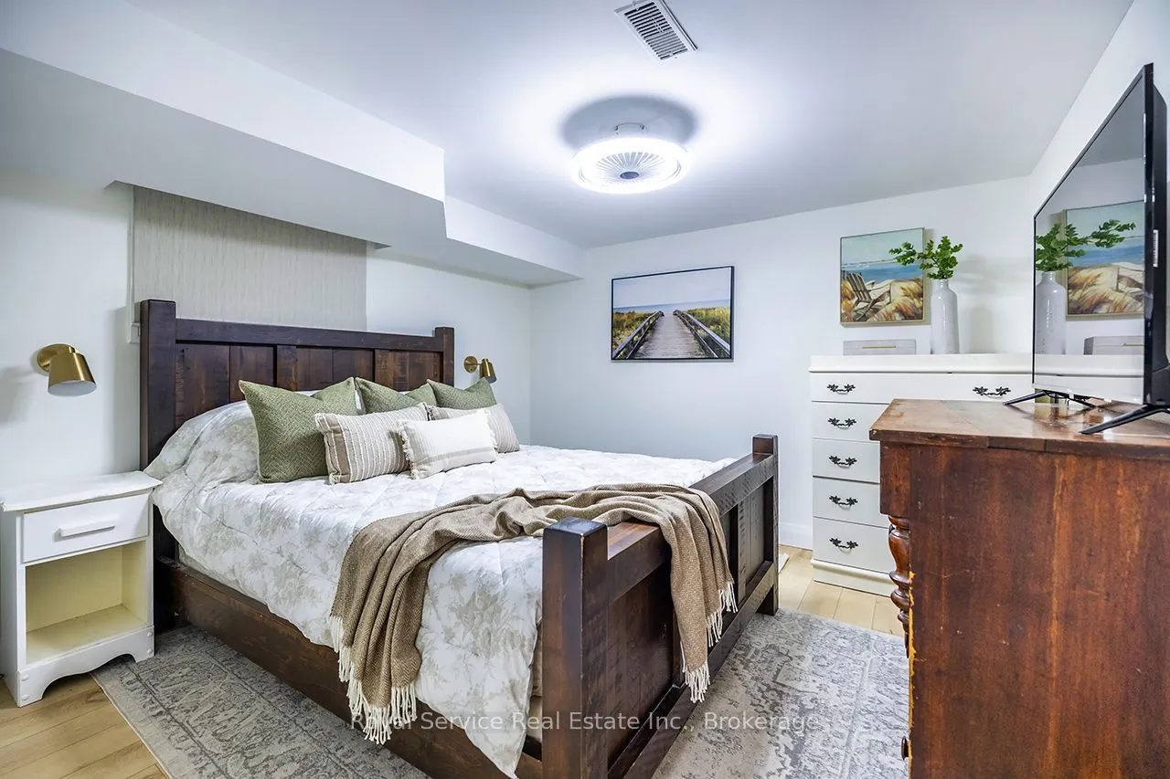 102 Foxhunt Trail