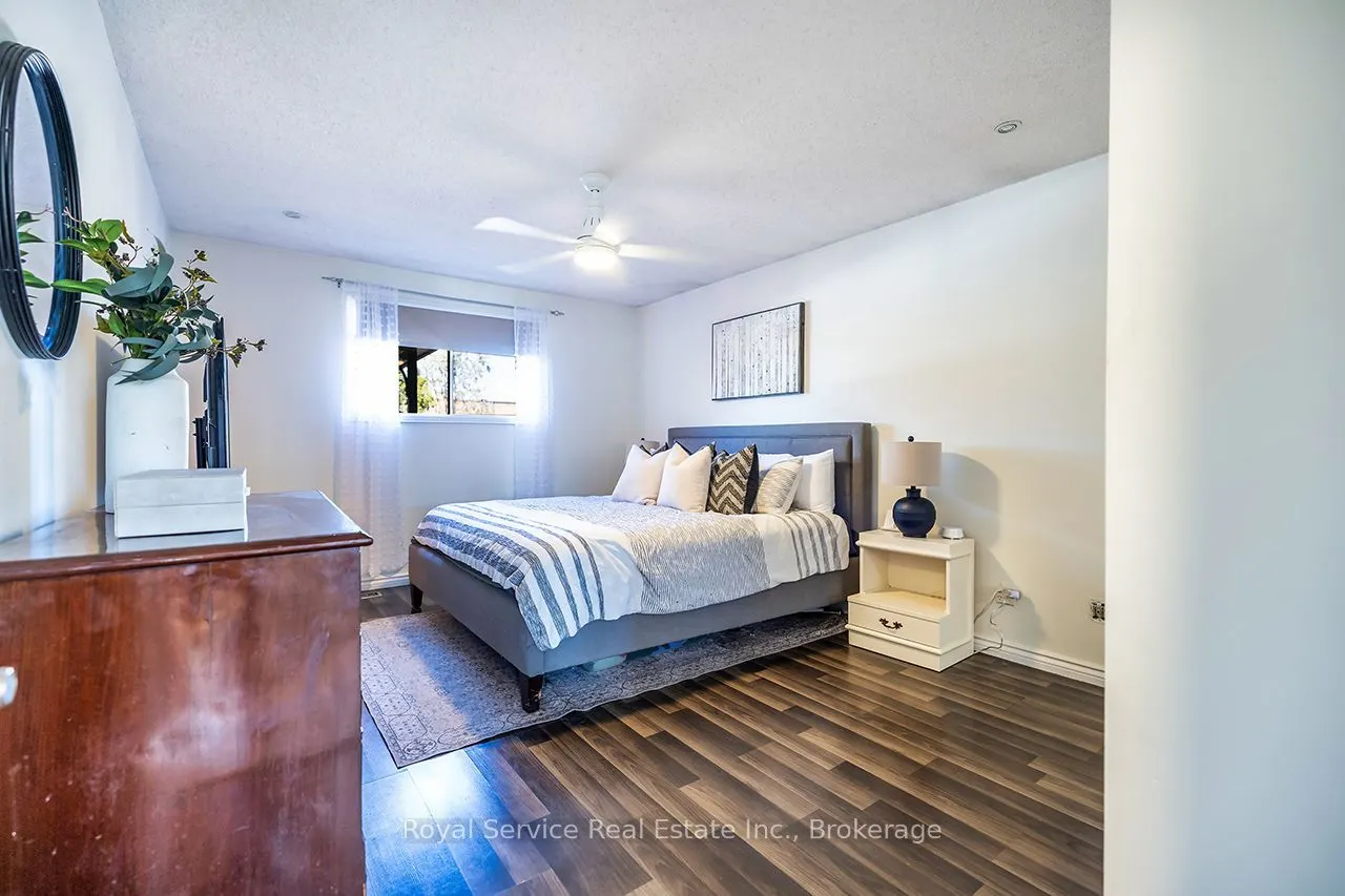 102 Foxhunt Trail