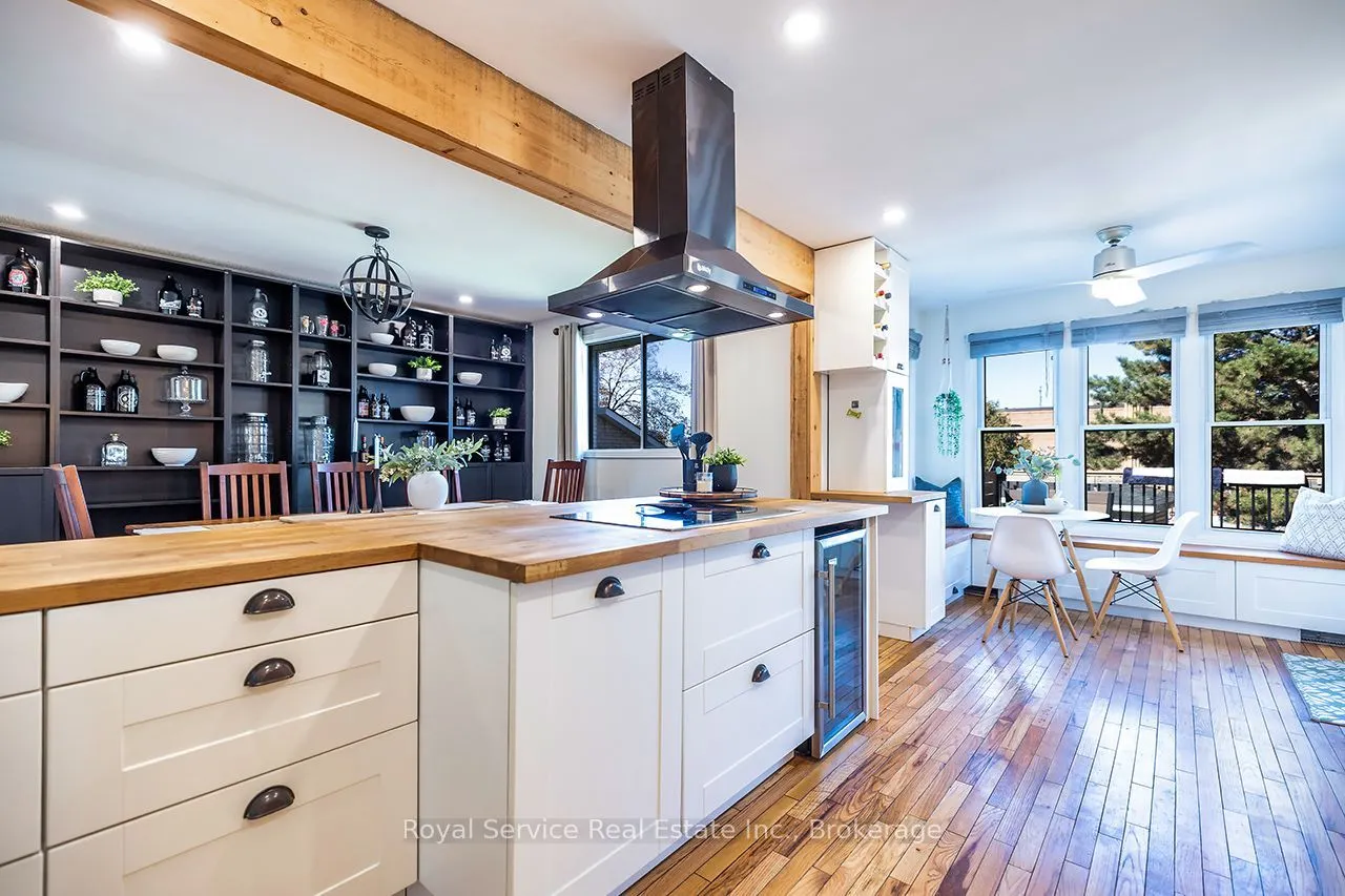 102 Foxhunt Trail