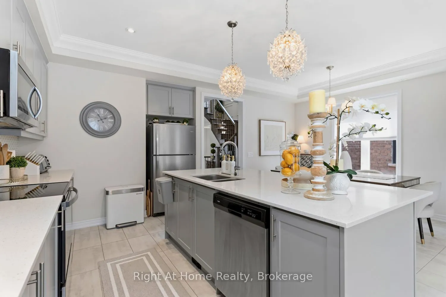 89 Elkington Crescent