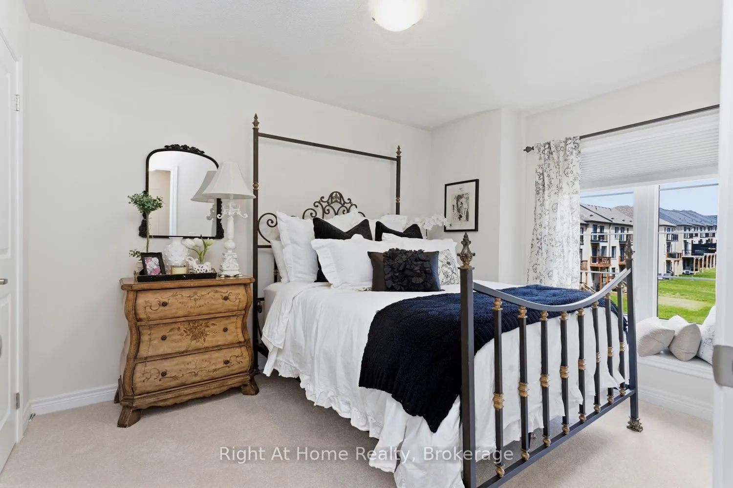 89 Elkington Crescent