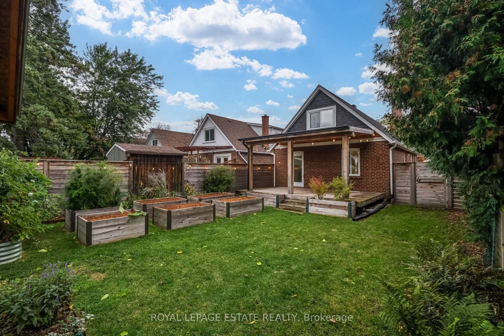12 Norlong Boulevard