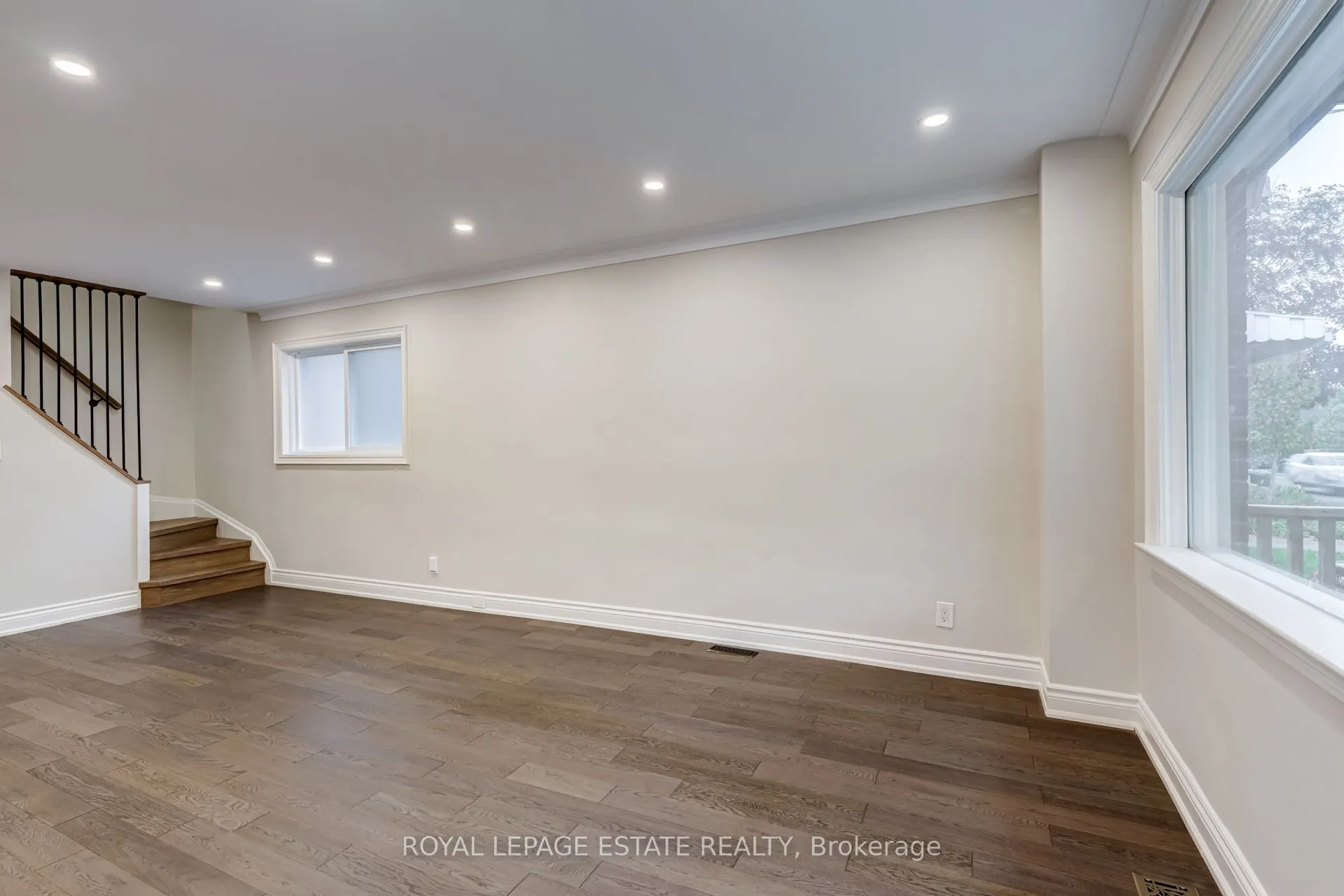 12 Norlong Boulevard