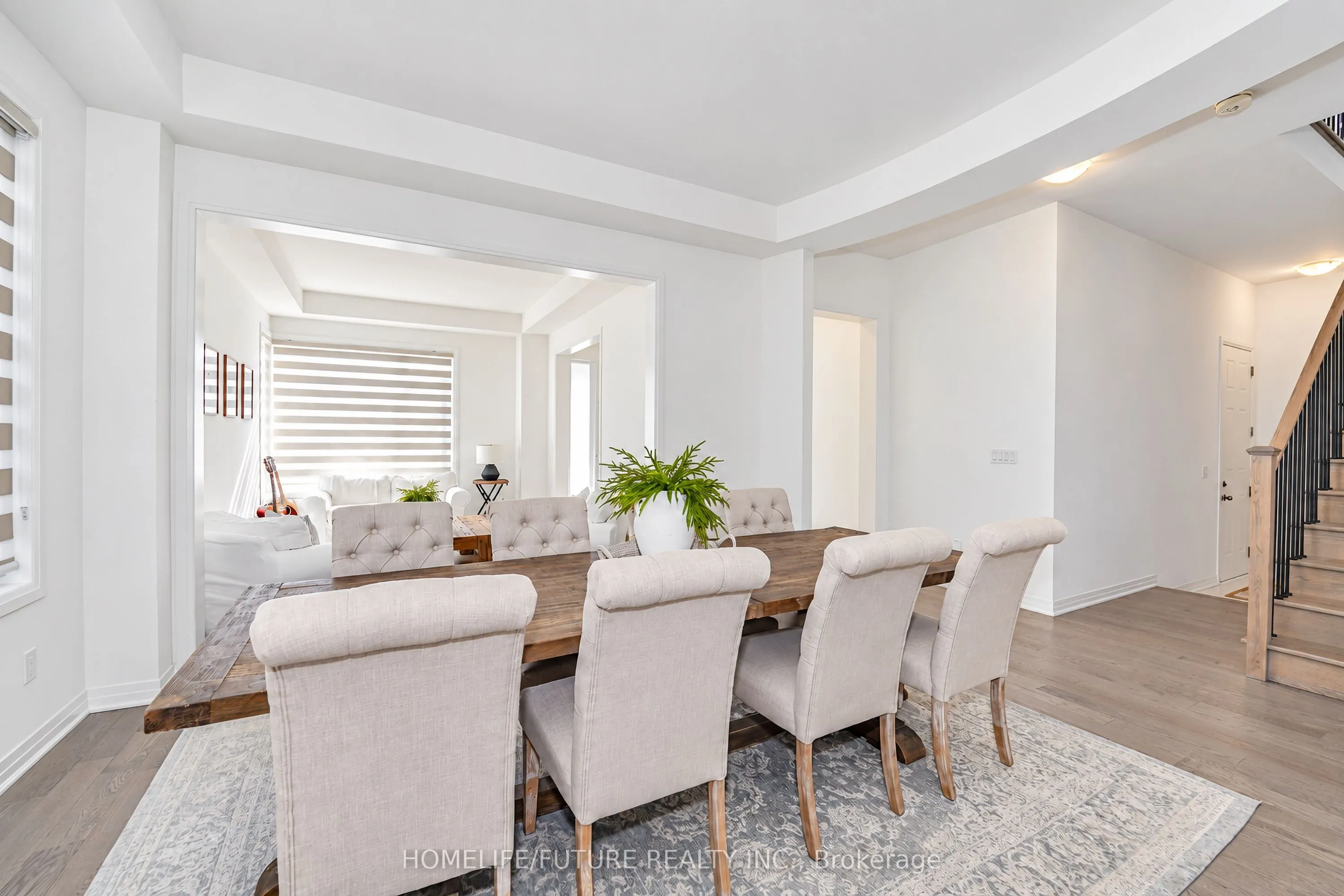 117 Deer Ridge Crescent