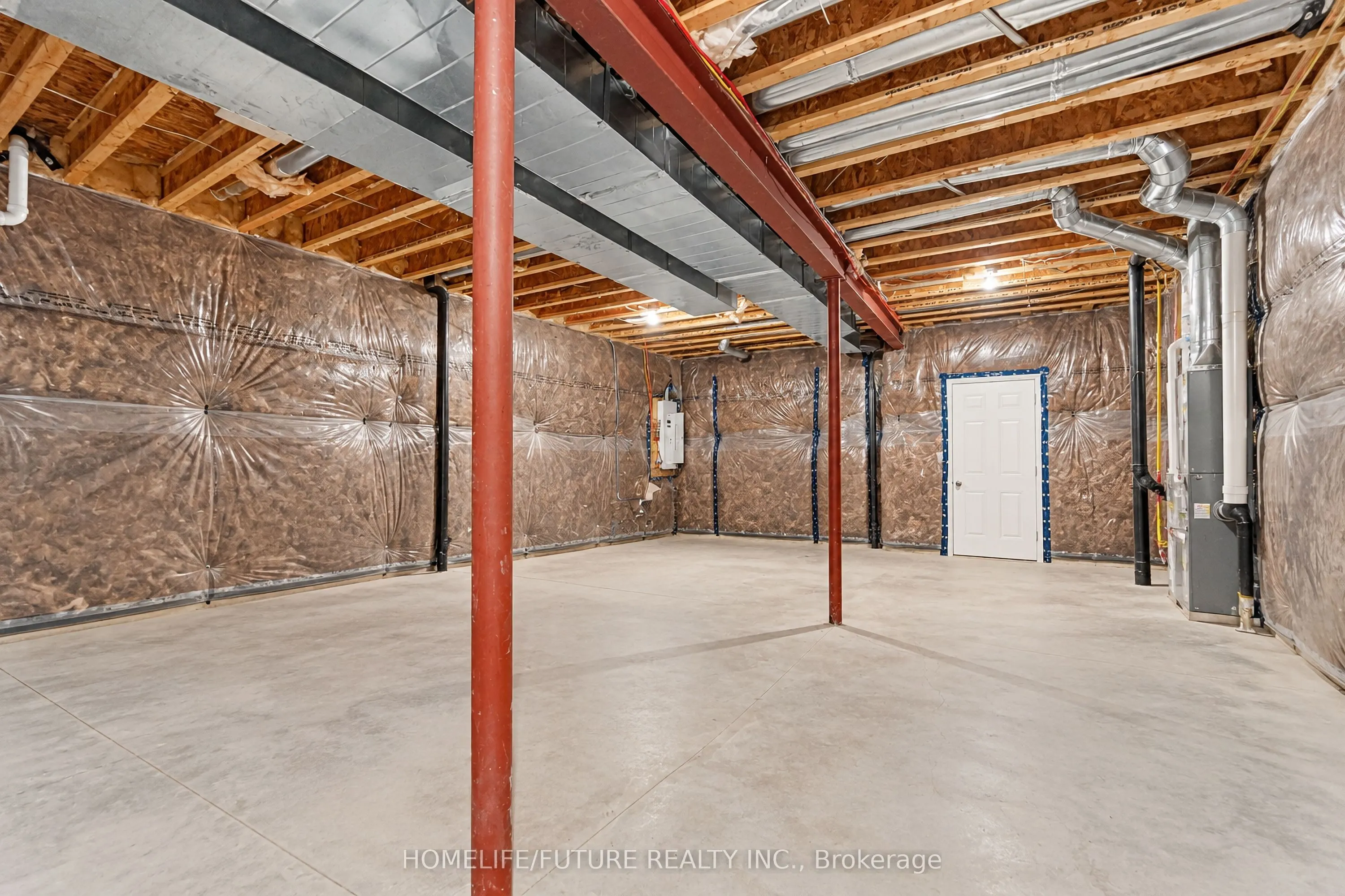 117 Deer Ridge Crescent