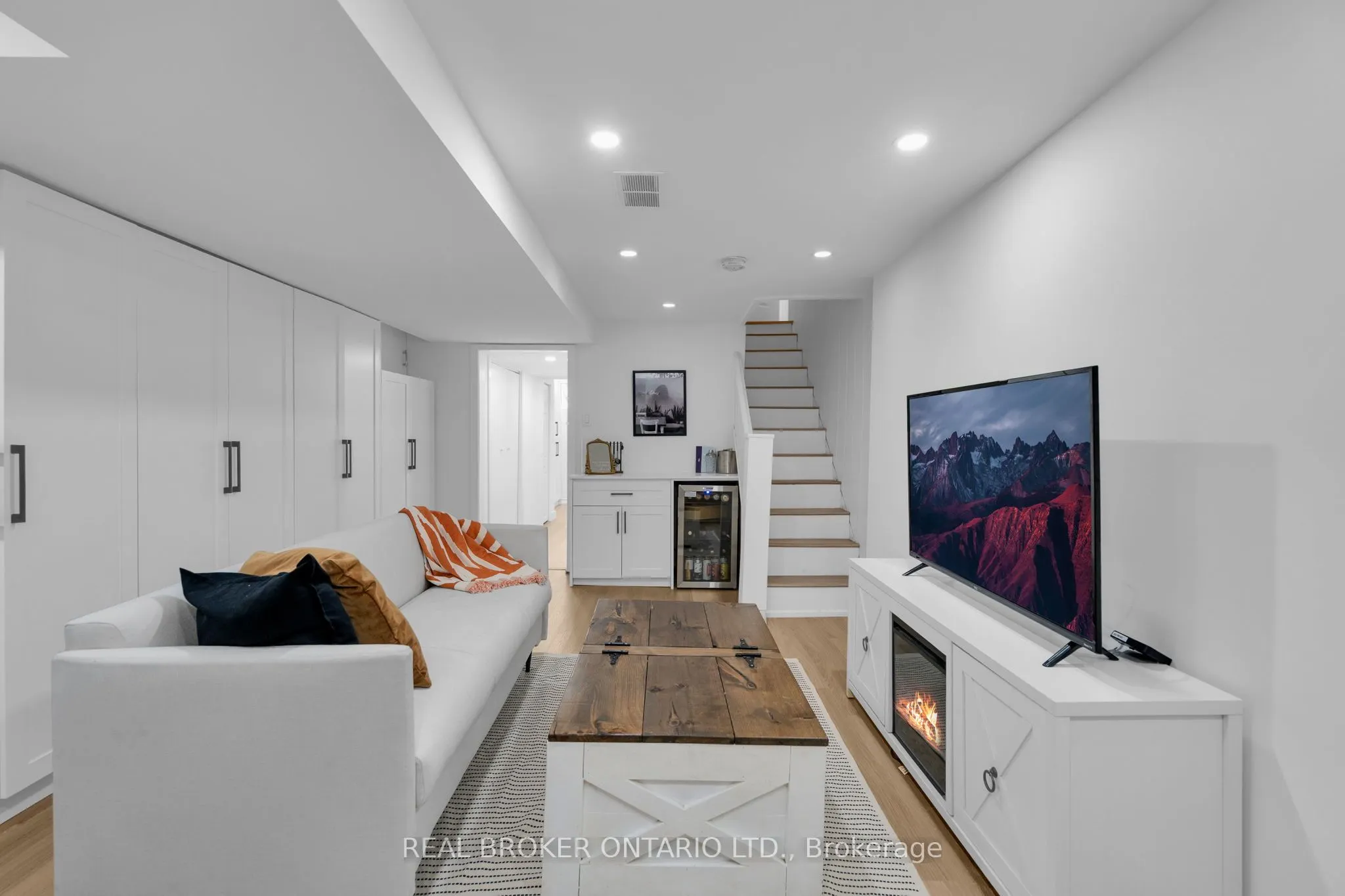 23 Aldridge Avenue